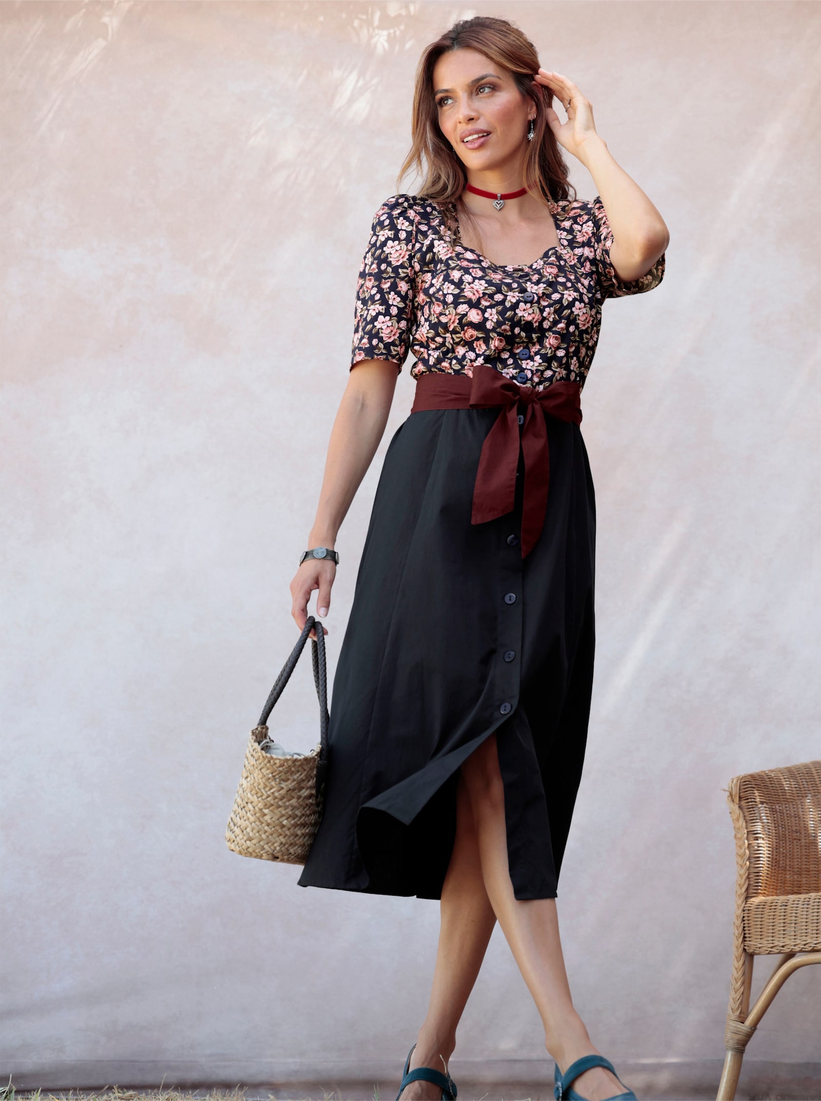 Trachtenkleid mit Karree-Ausschnitt - marine-rosenquarz-bedruckt