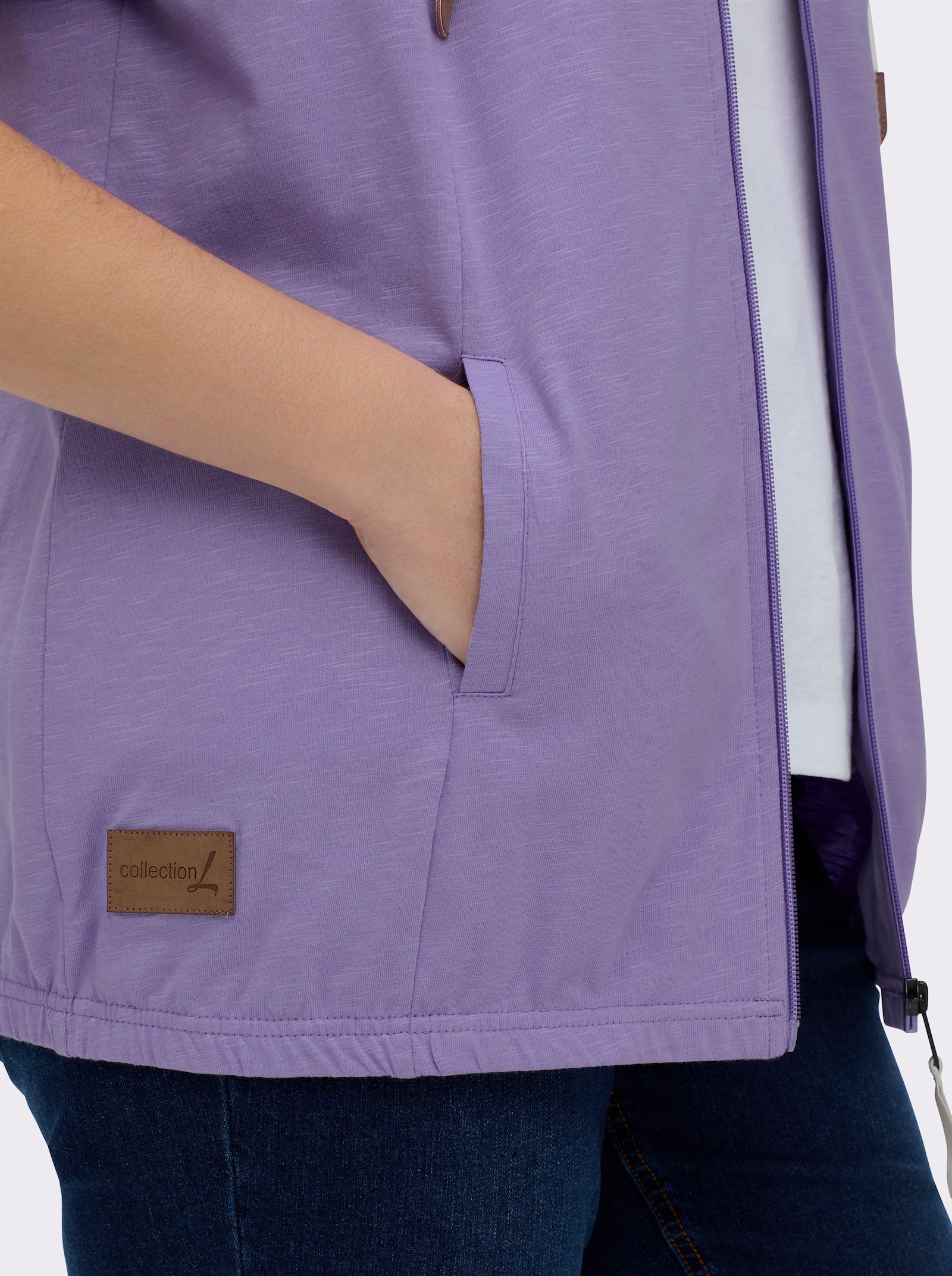 Sweatjacke mit Nahttaschen - lavendel