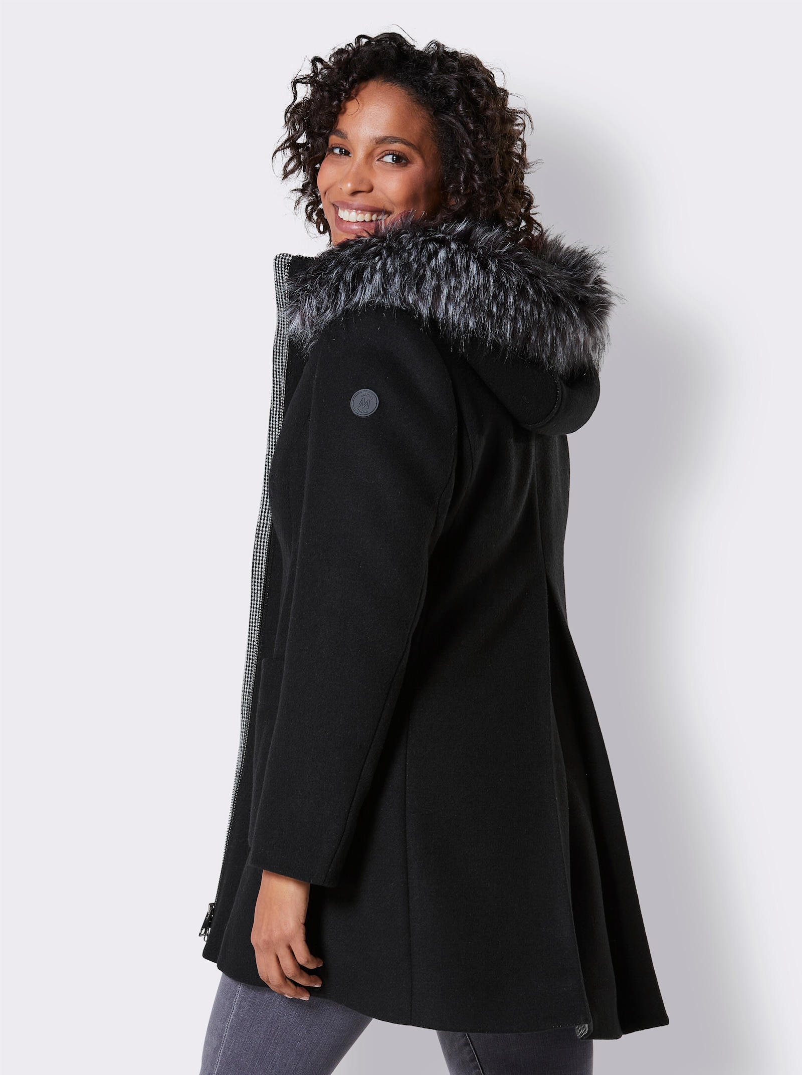 Manisa Jacke mit Woll-Anteil - schwarz