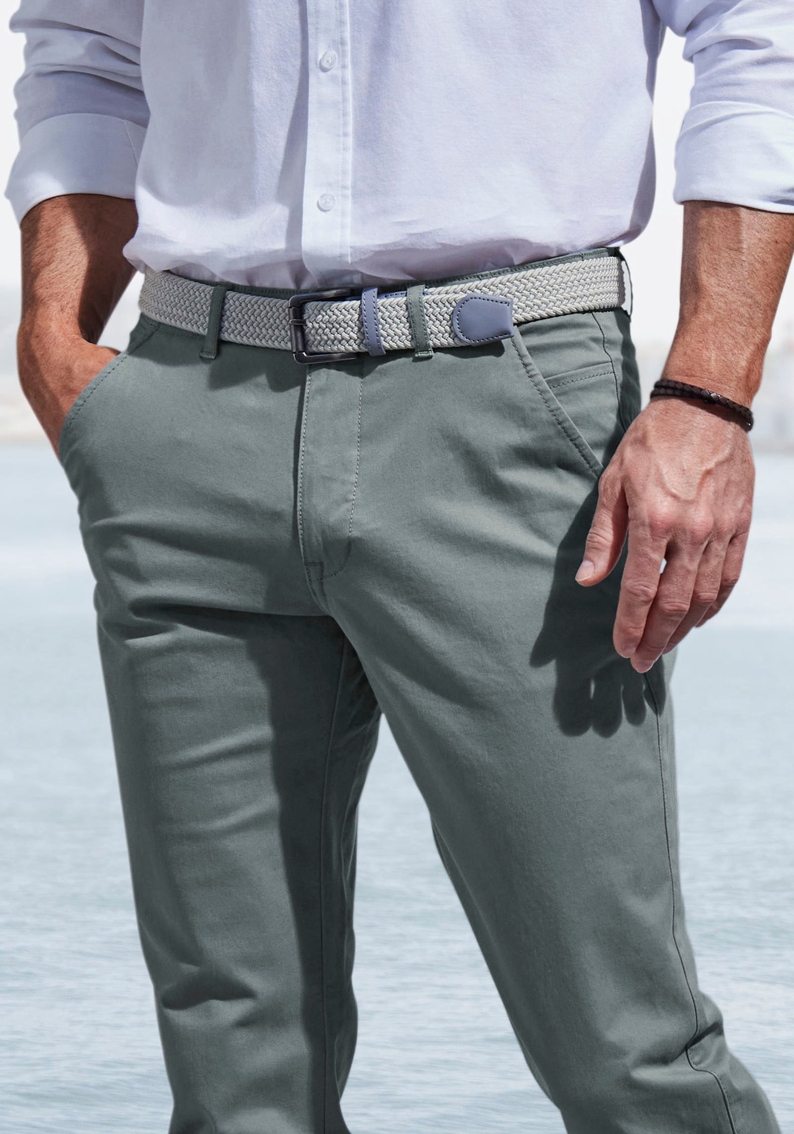 John Devin Chinohose - salbei