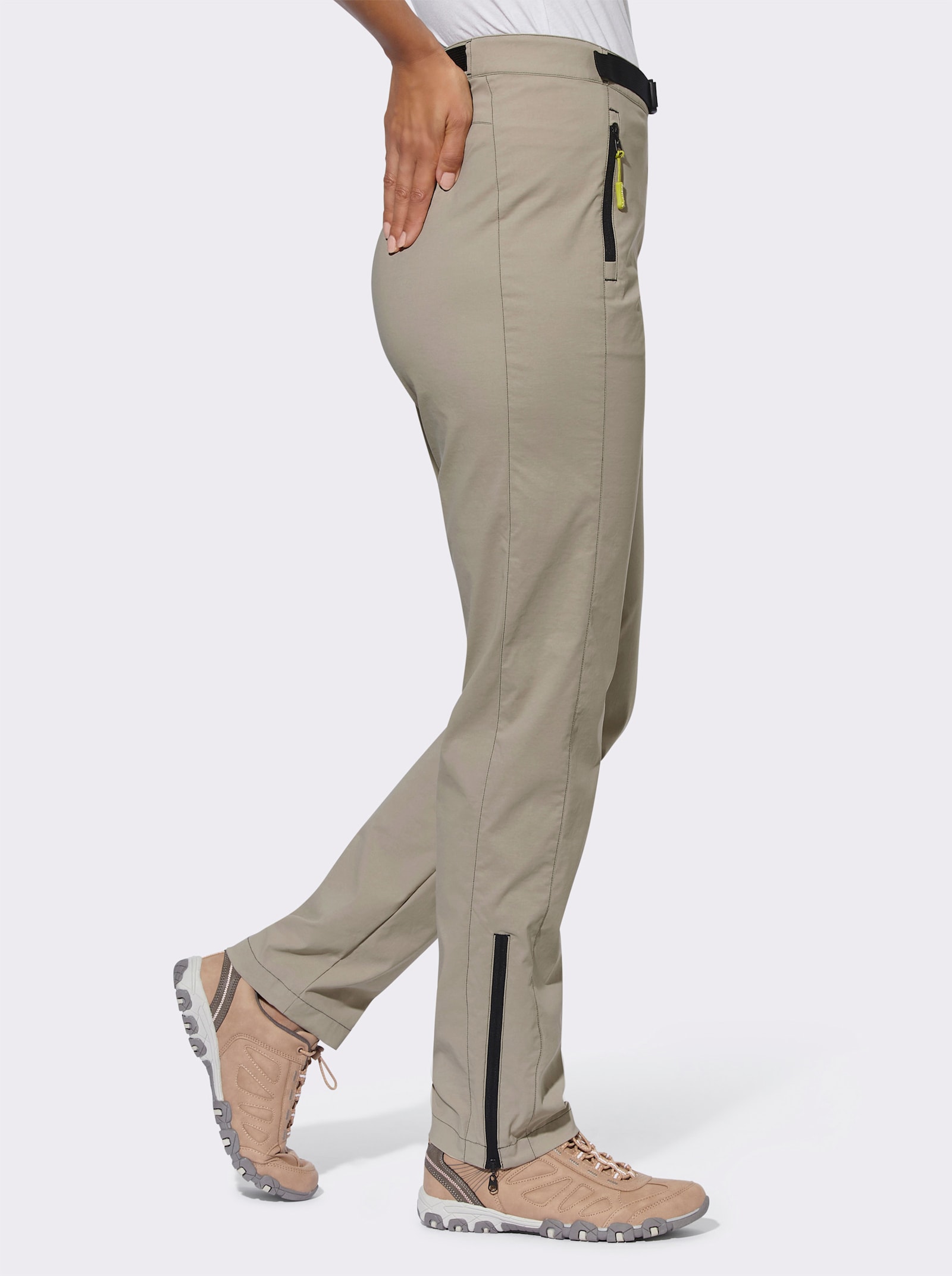 Functionele broek van stretchmateriaal - leem