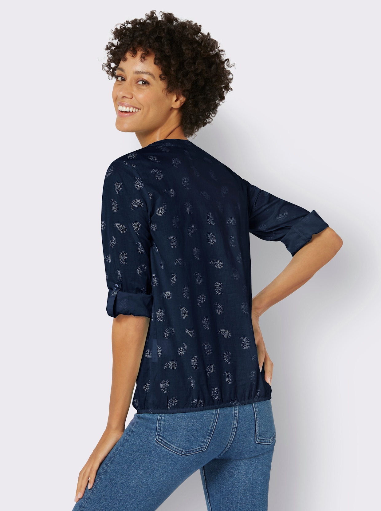 Comfortabele blouse - wit/marine geprint