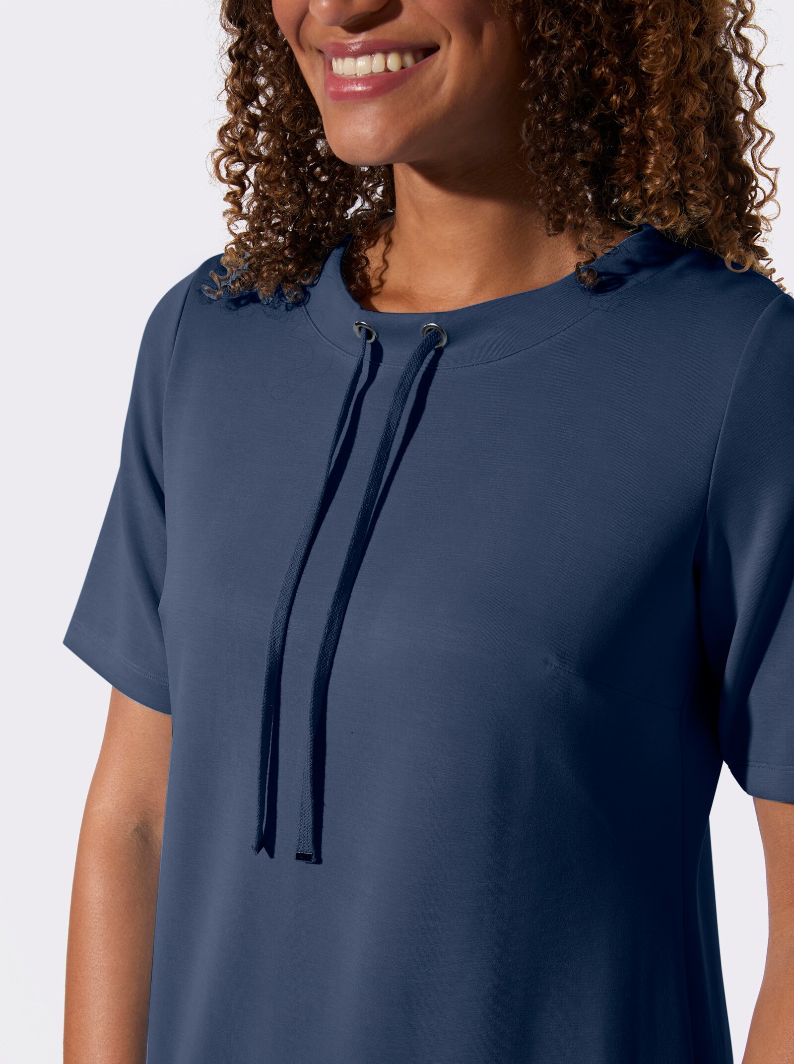 Shirtkleid mit kurzen Ärmeln - dunkelblau