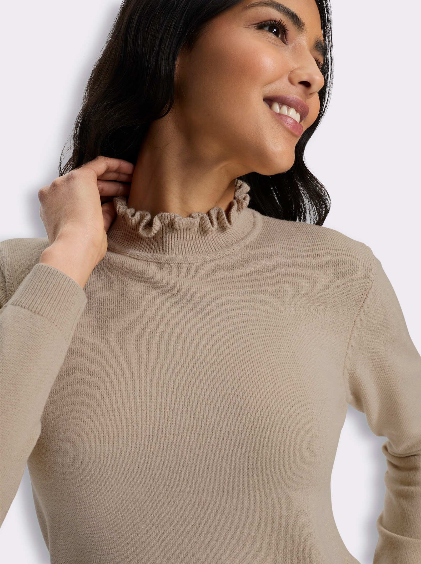 Stehkragenpullover in flauschiger Qualität - beige
