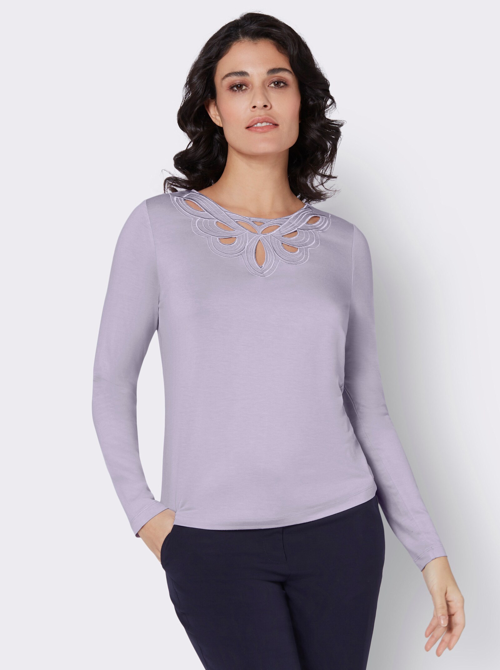 Langarmshirt mit Cut-Outs am Ausschnitt - flieder