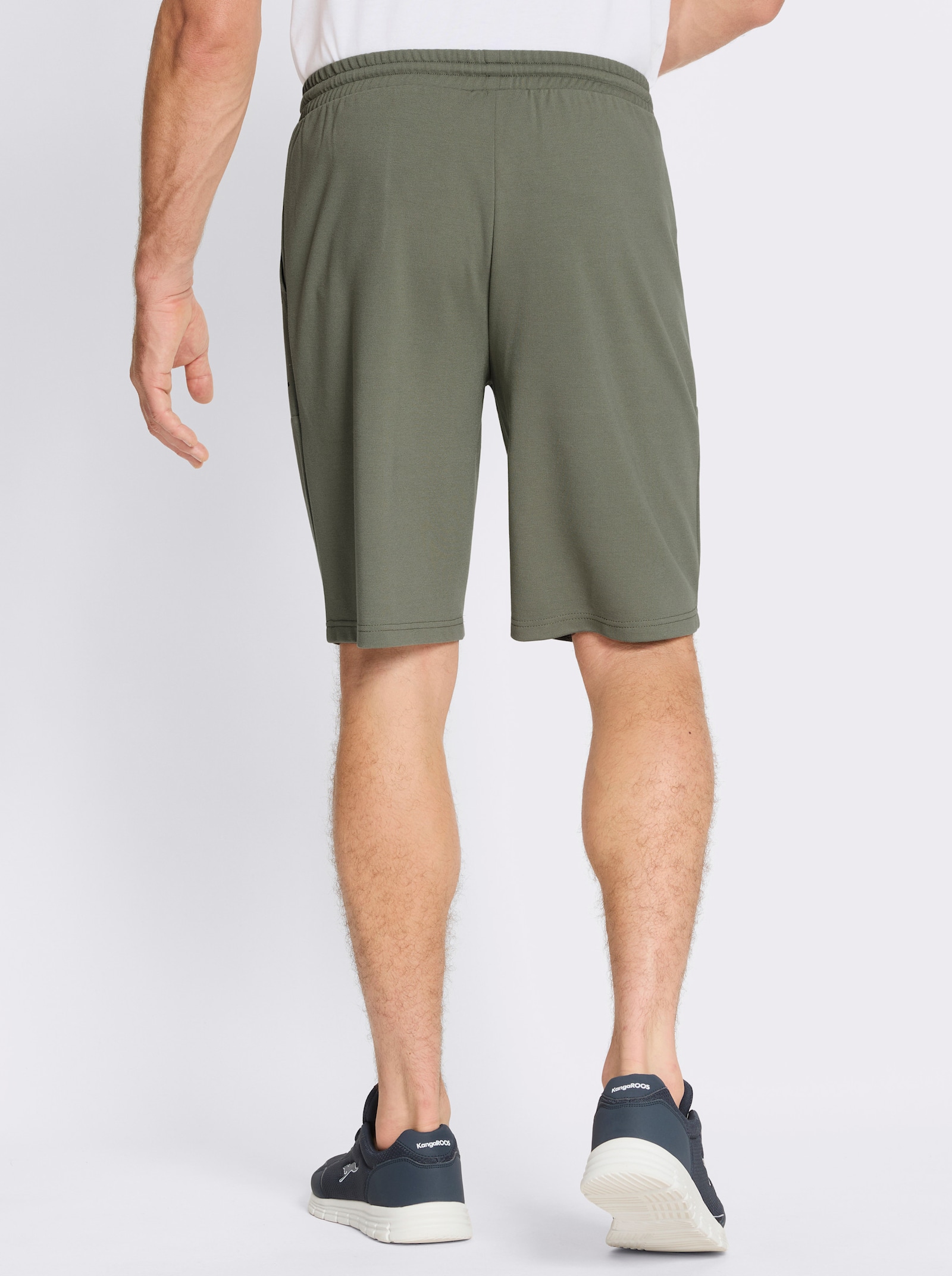 Catamaran Sports Freizeithose in Bermuda-Länge - khaki