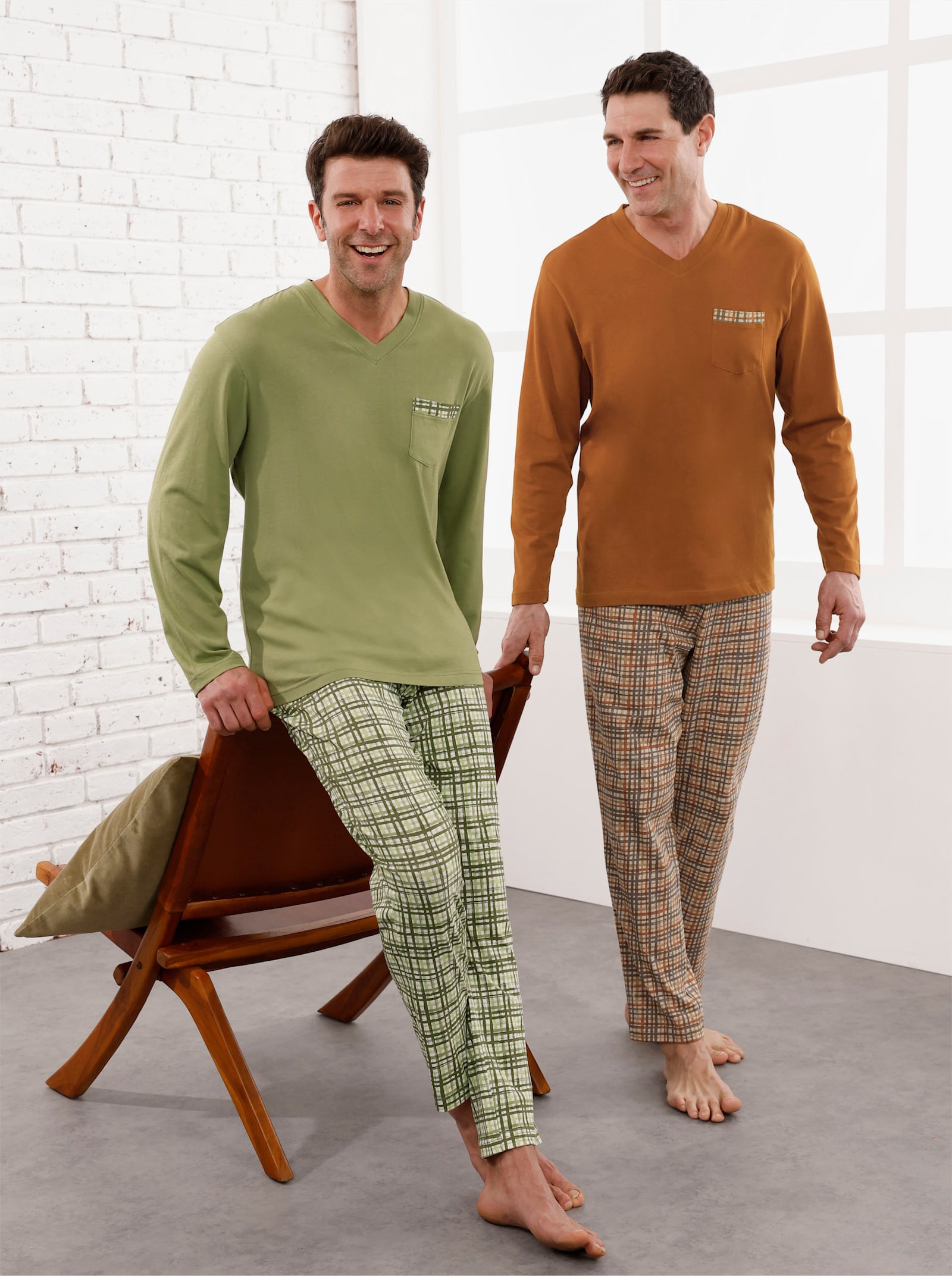 KINGsCLUB Schlafanzüge - cognac-kariert + schilf-kariert