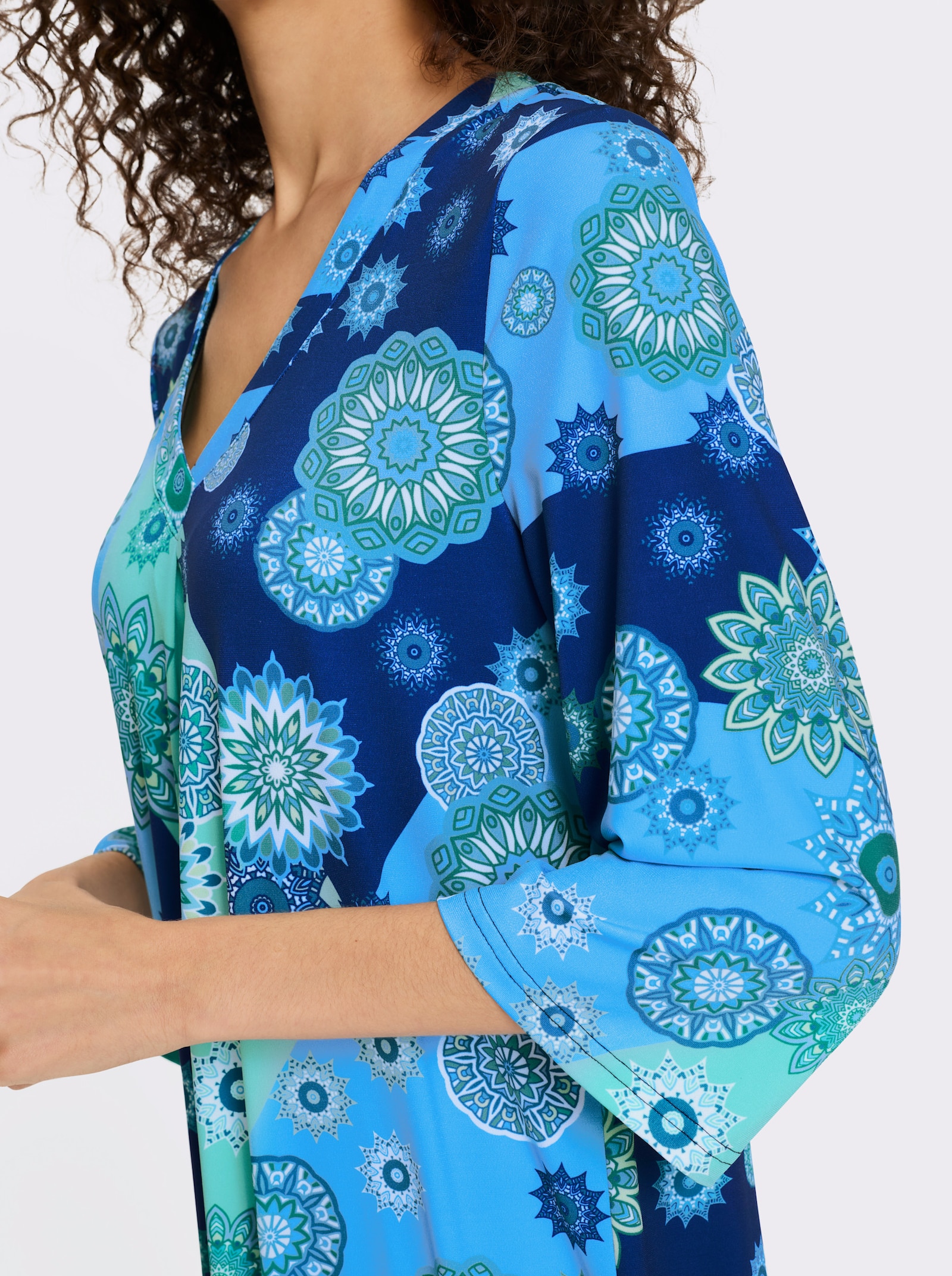 heine Jerseykleid mit Blumenprint - royalblau-grün-bedruckt