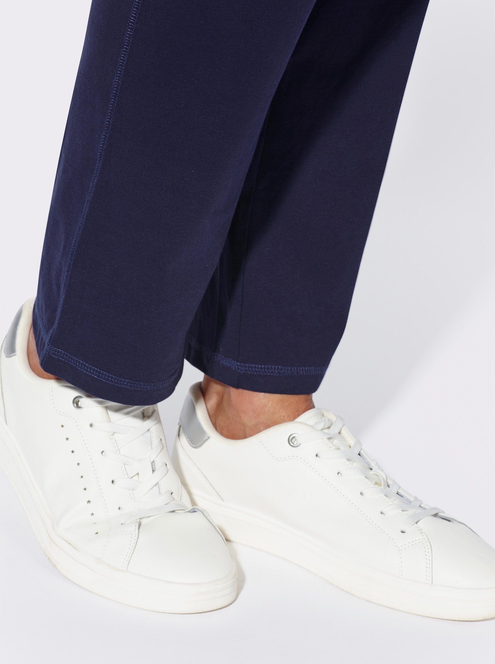 Freizeithose mit Kontrast-Akzenten - marine-blaugrün