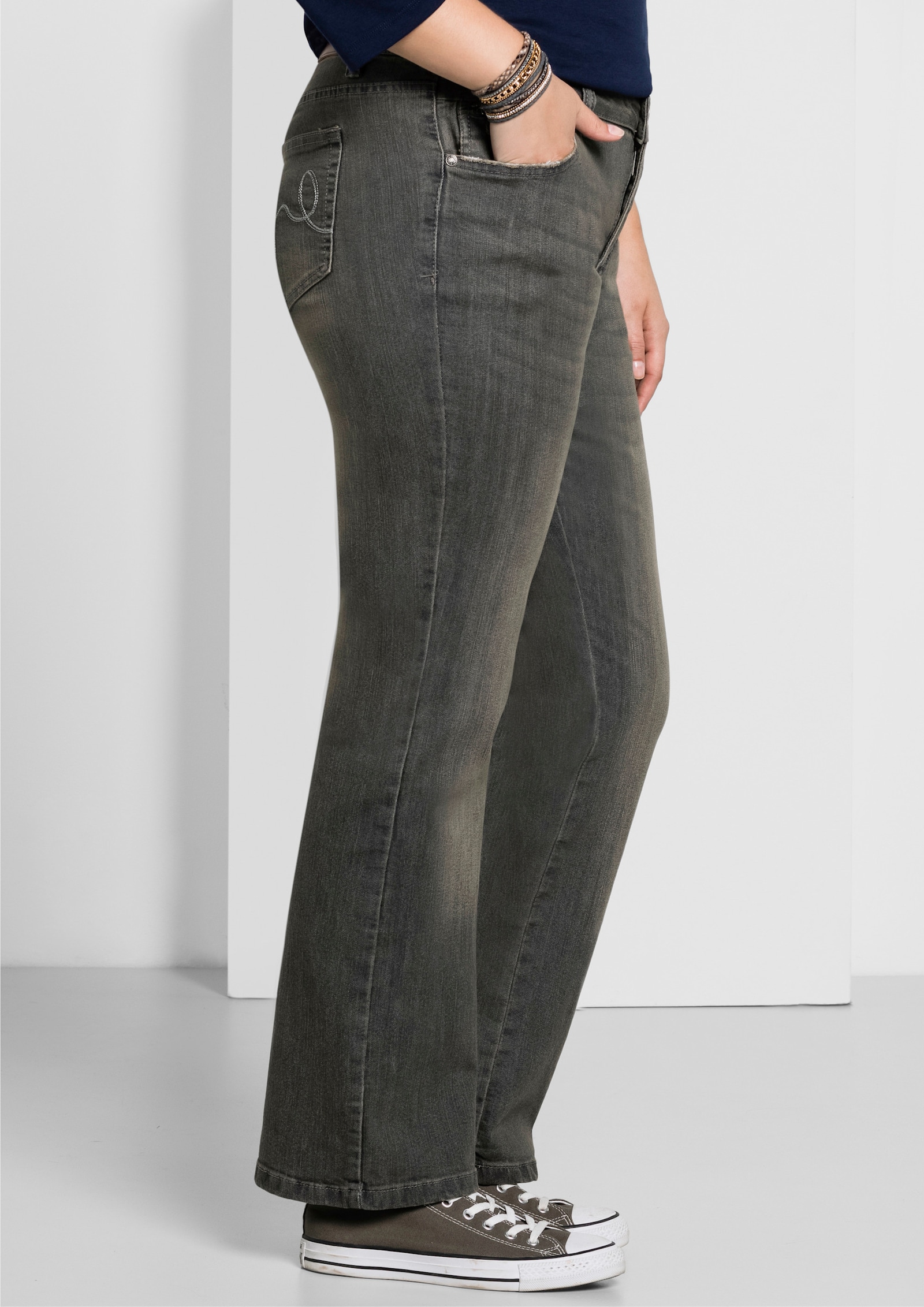 sheego Bootcut-Jeans mit Used-Effekten - grey denim