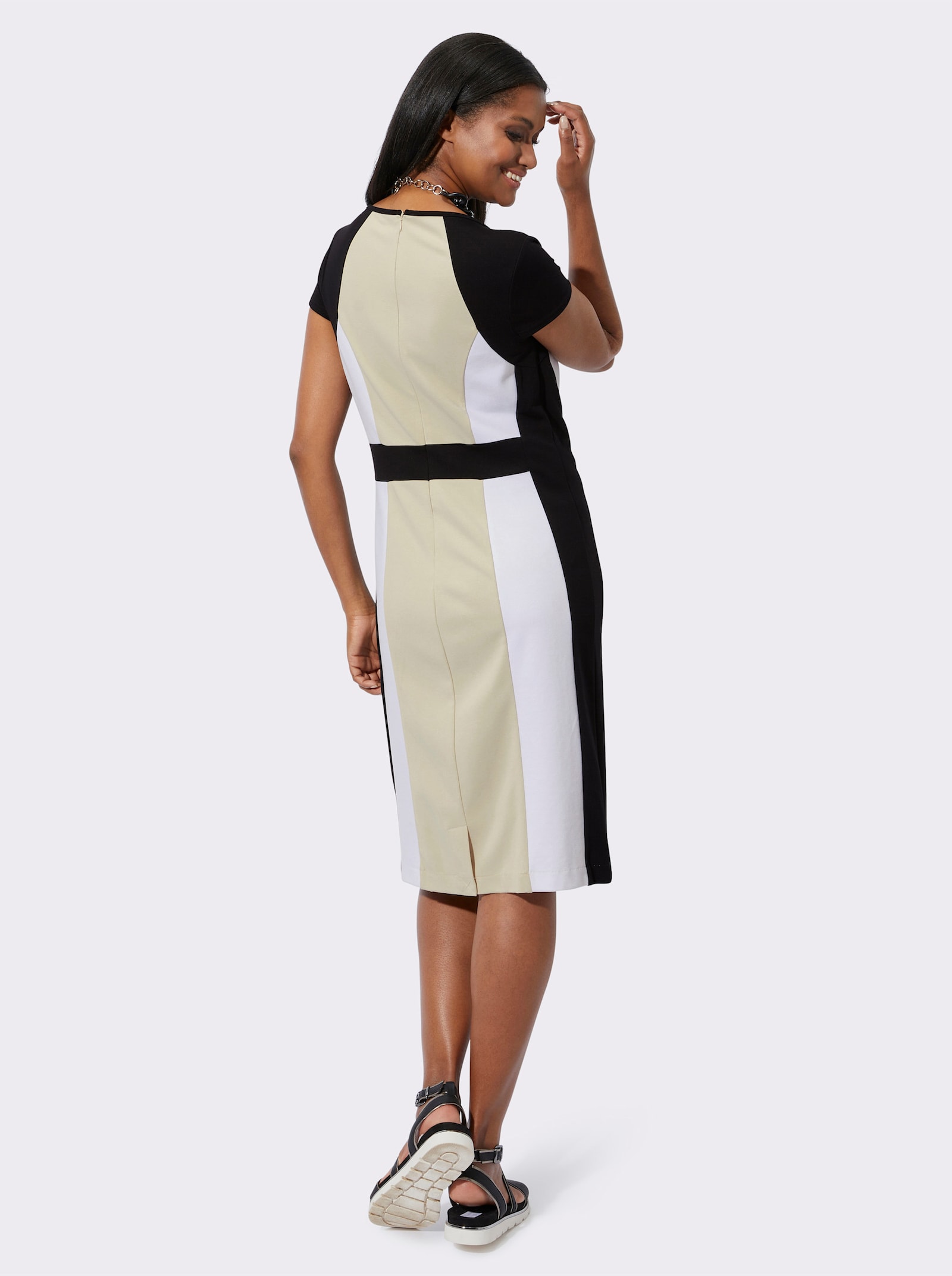 Jerseykleid mit Kontrast-Einsätzen - sand-schwarz