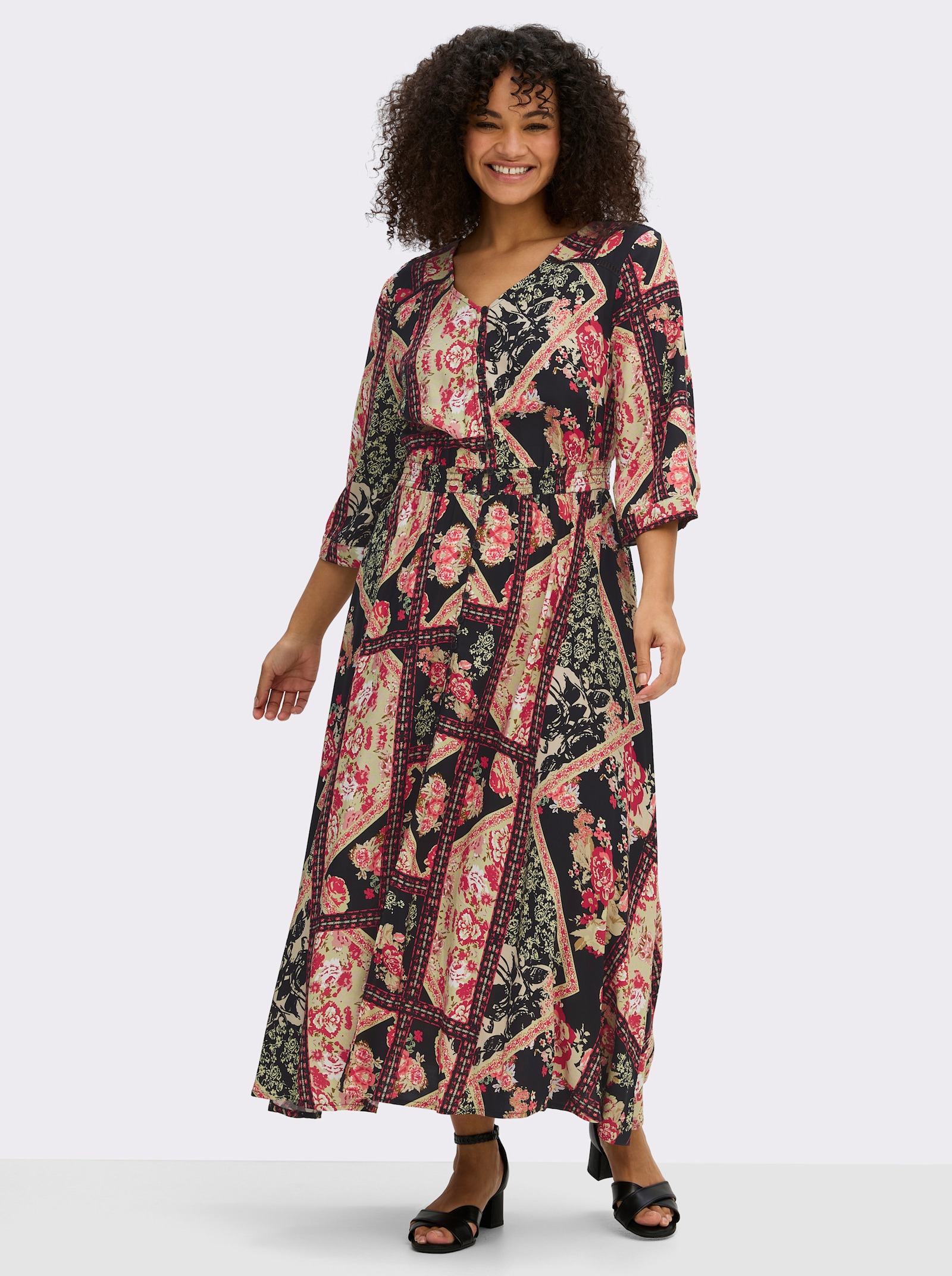 sheego by Joe Browns A-Linien-Kleid mit Muster im Patchwork-Stil - schwarz-kirsche-gemustert