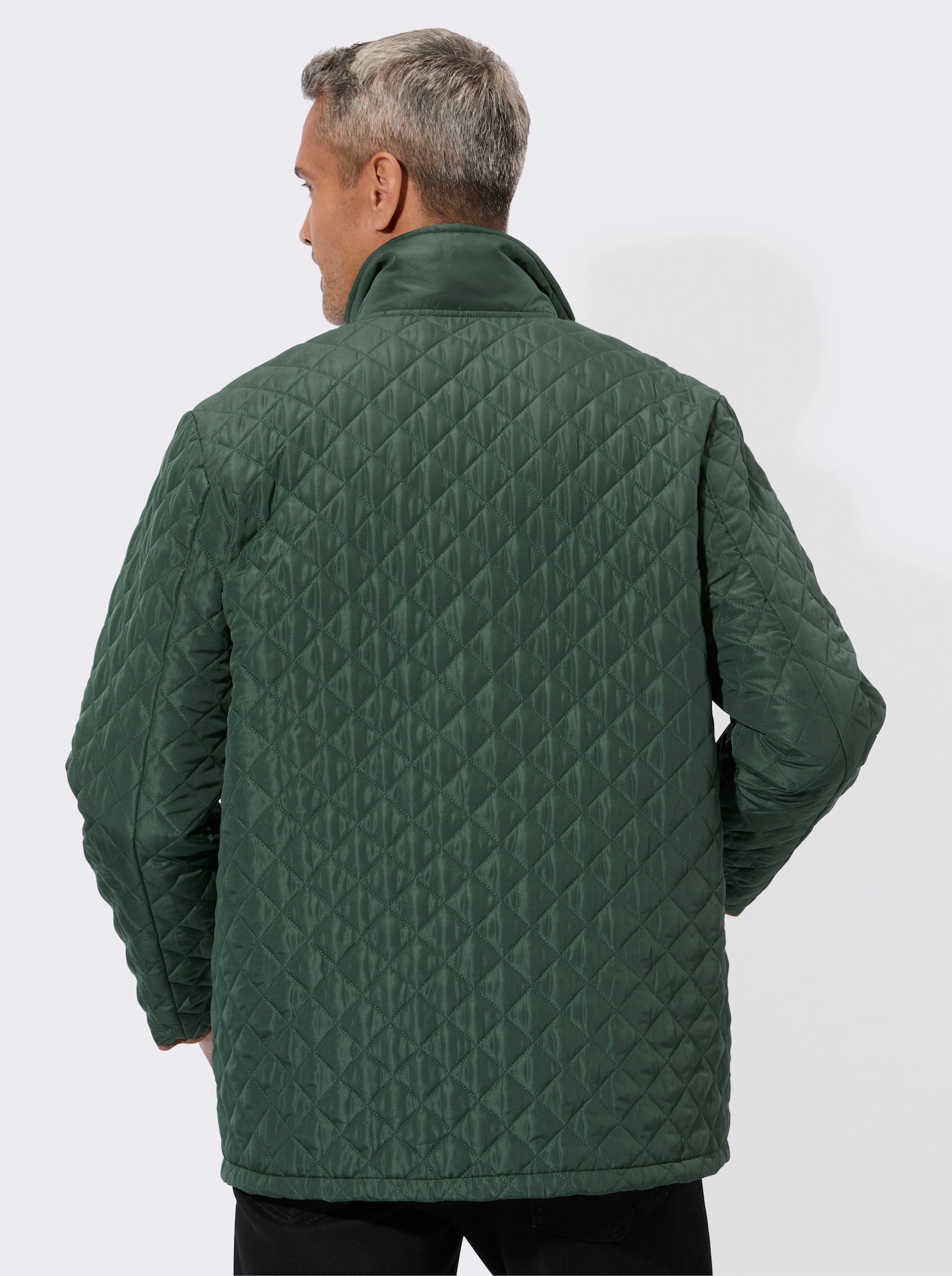 Prošívaná bunda s kosočtvercovým vzorem - mechová