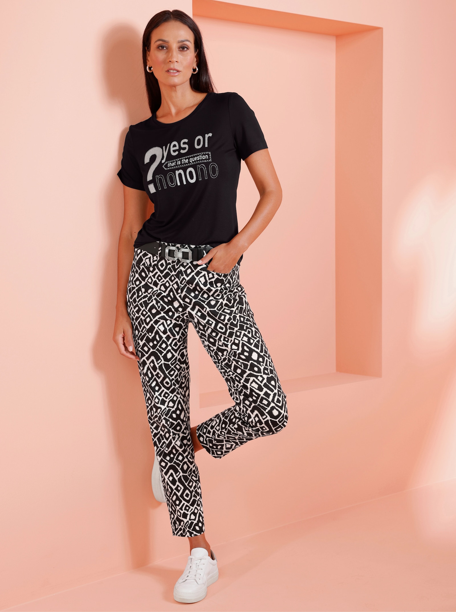 heine Druckhose mit Schlitz am Bein - schwarz-ecru-bedruckt