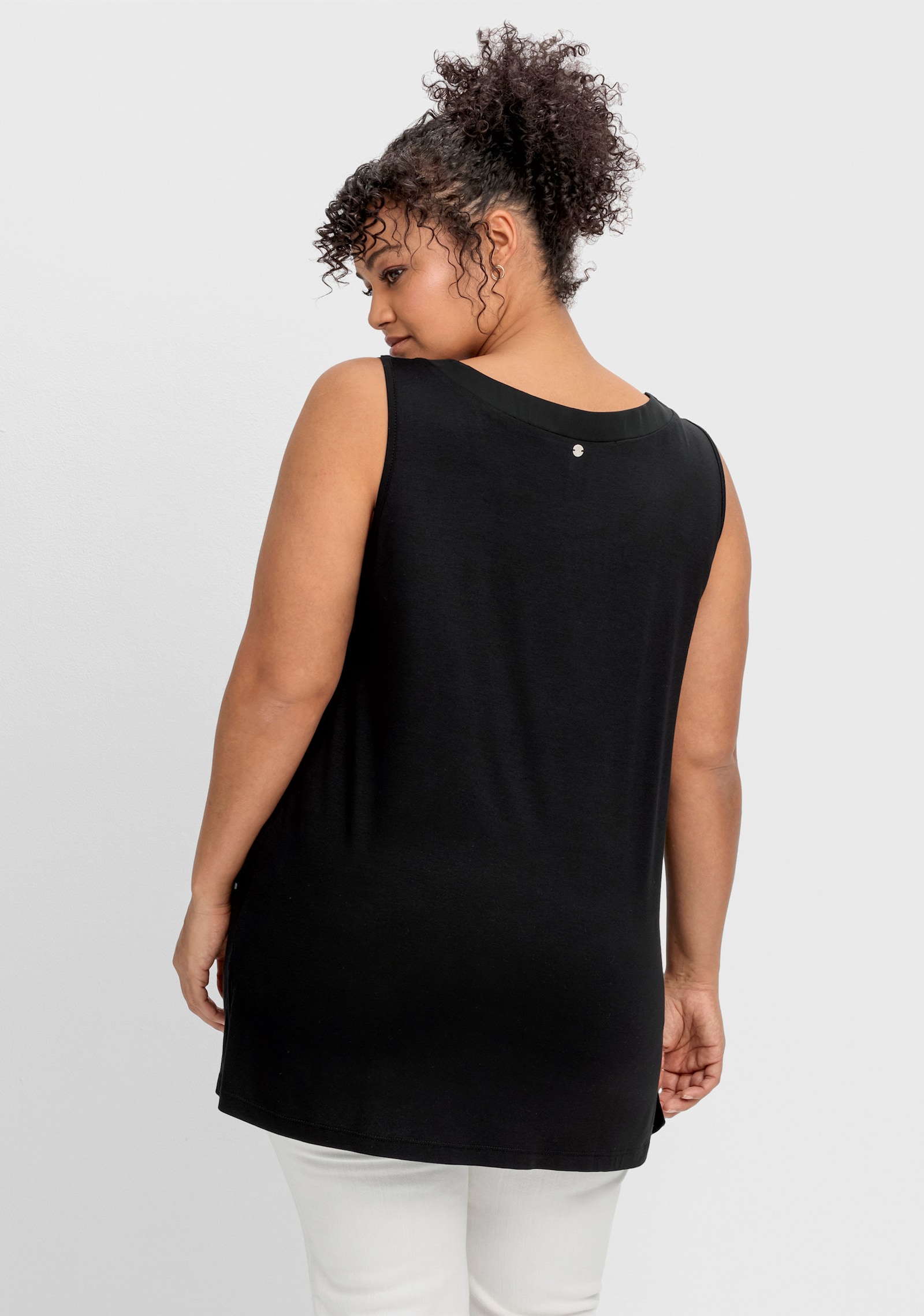 sheego 2-in-1-Top aus Chiffon und Jersey - schwarz