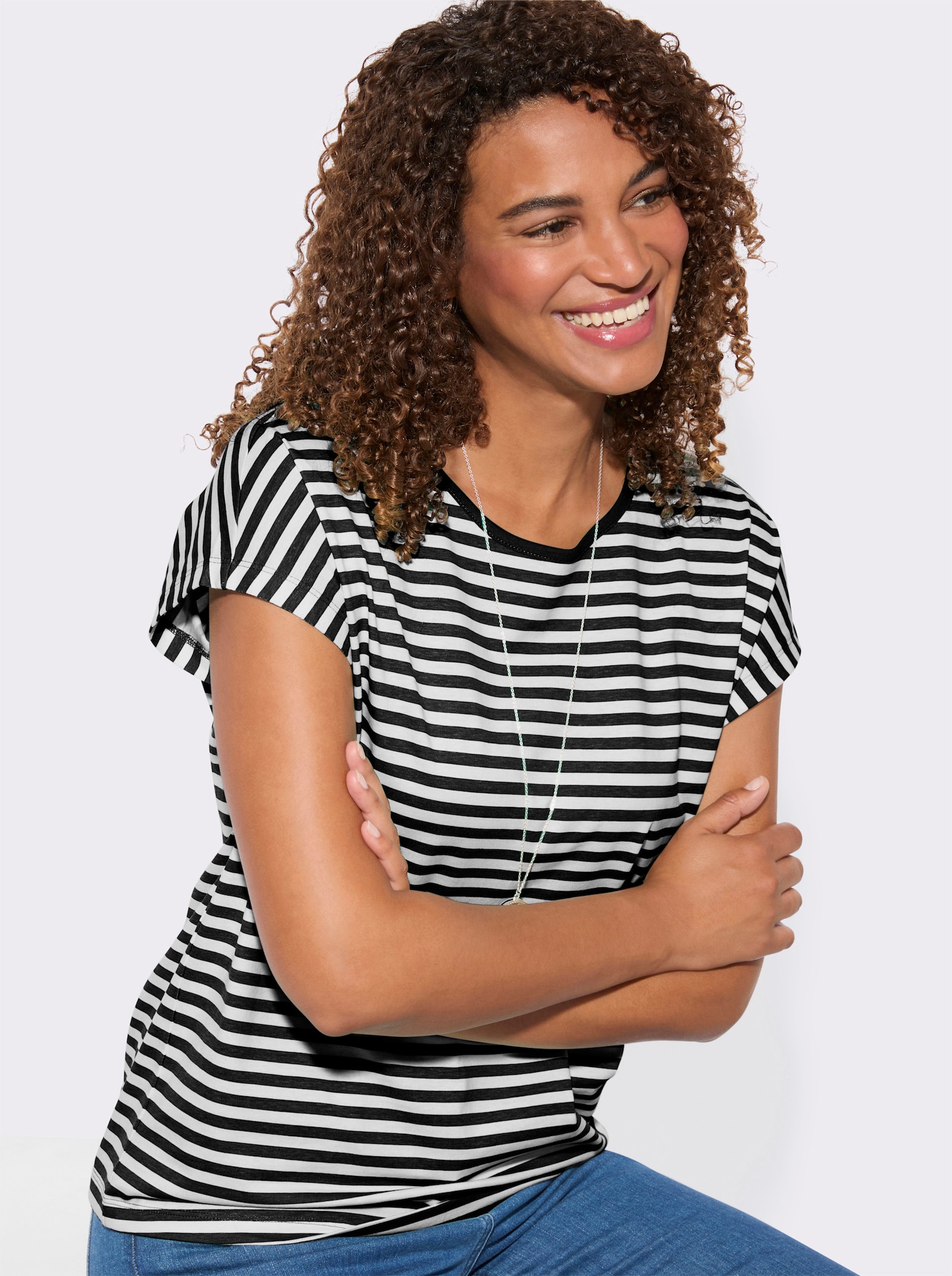Shirt-Set mit überschnittenen Schultern - schwarz