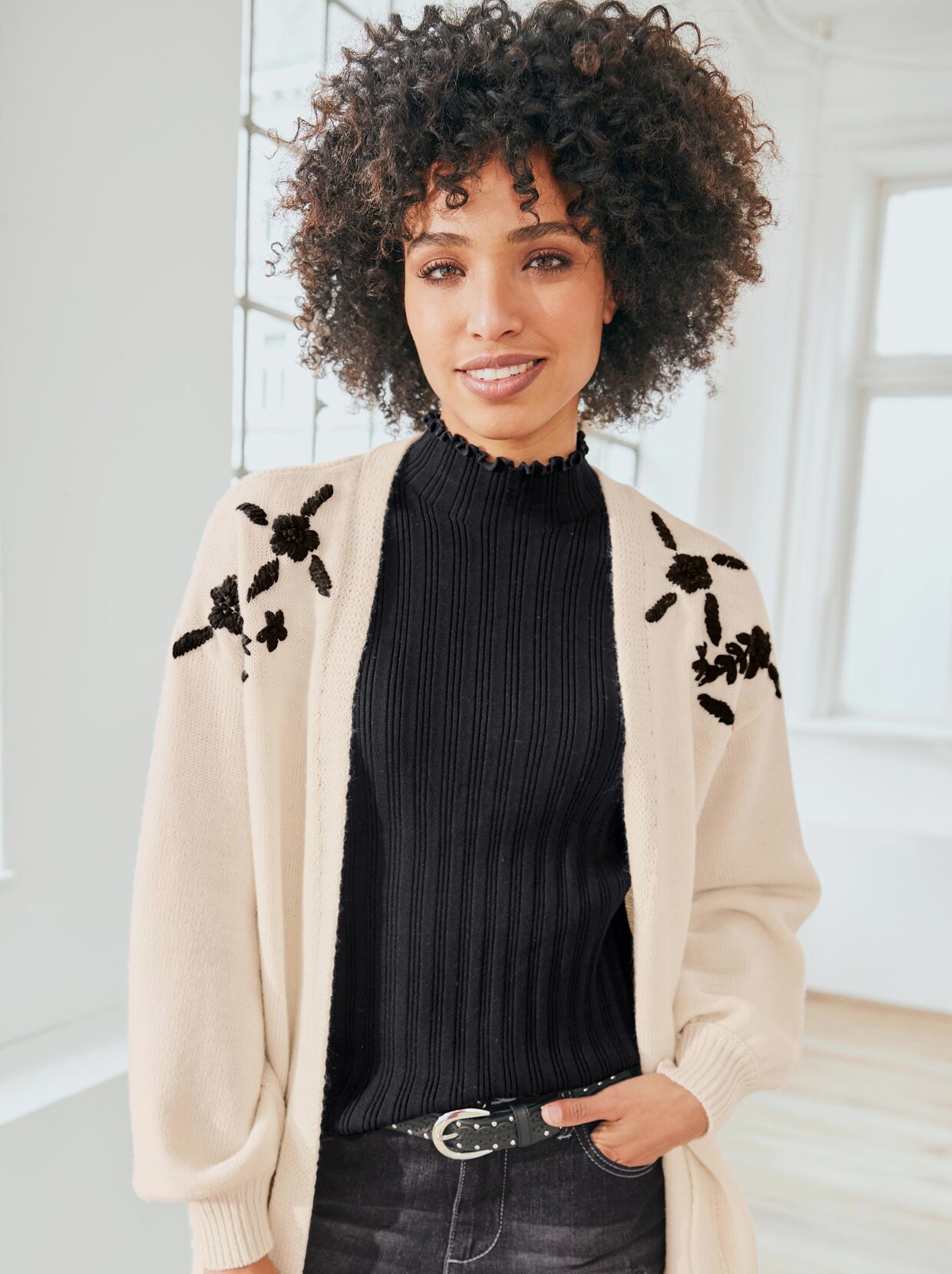 Linea Tesini Strickjacke - champagner