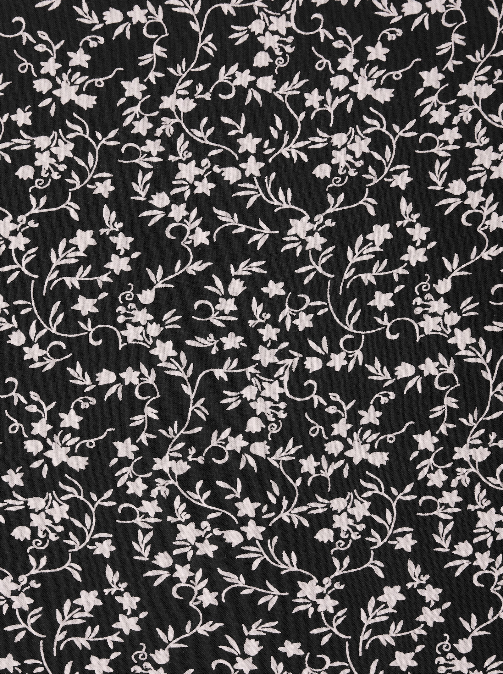 Webrock aus reiner Viskose, figurumspielend - schwarz-geblümt