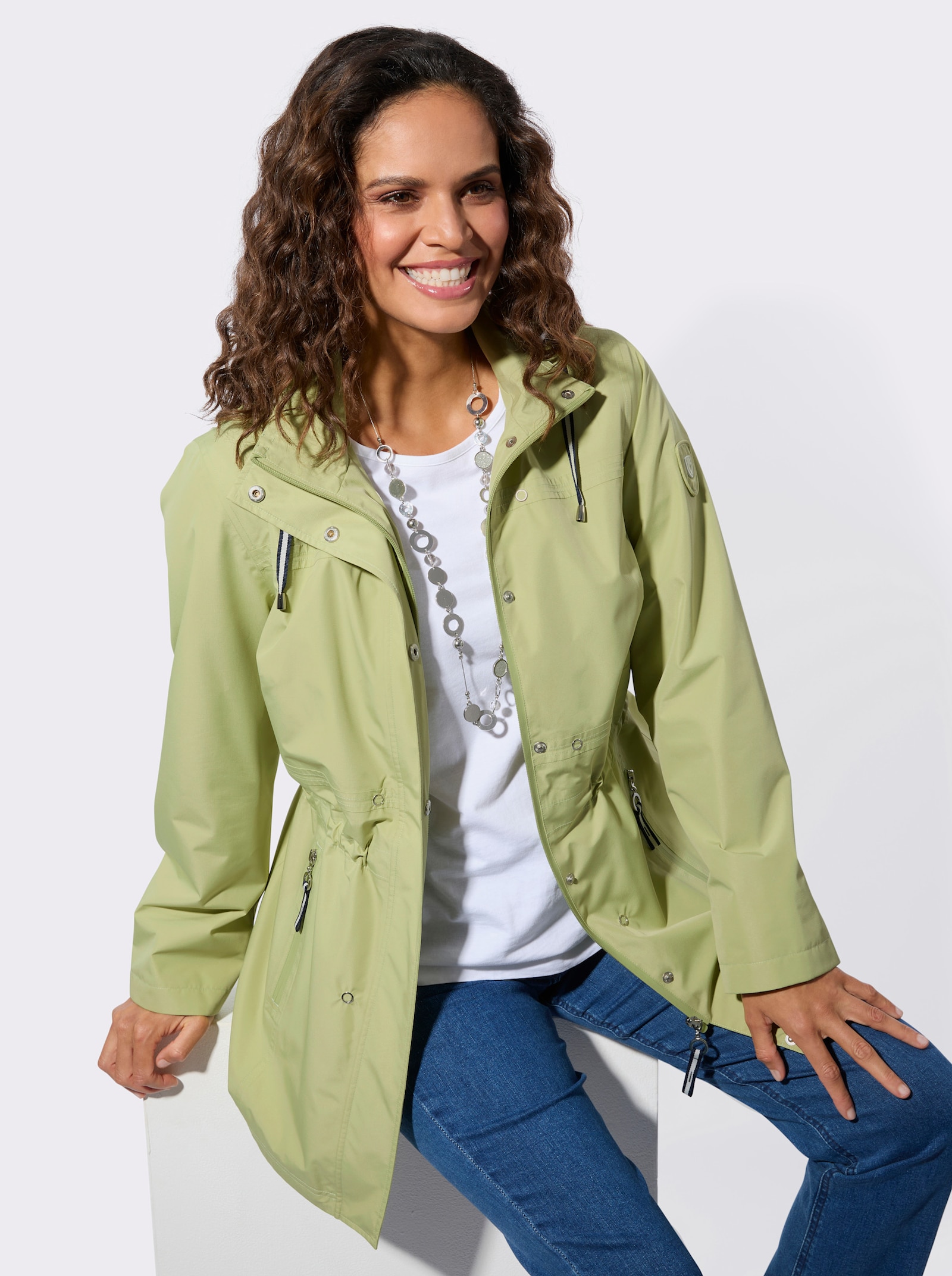 Funktionsjacke in wind- und wasserdichter Qualität - lindgrün