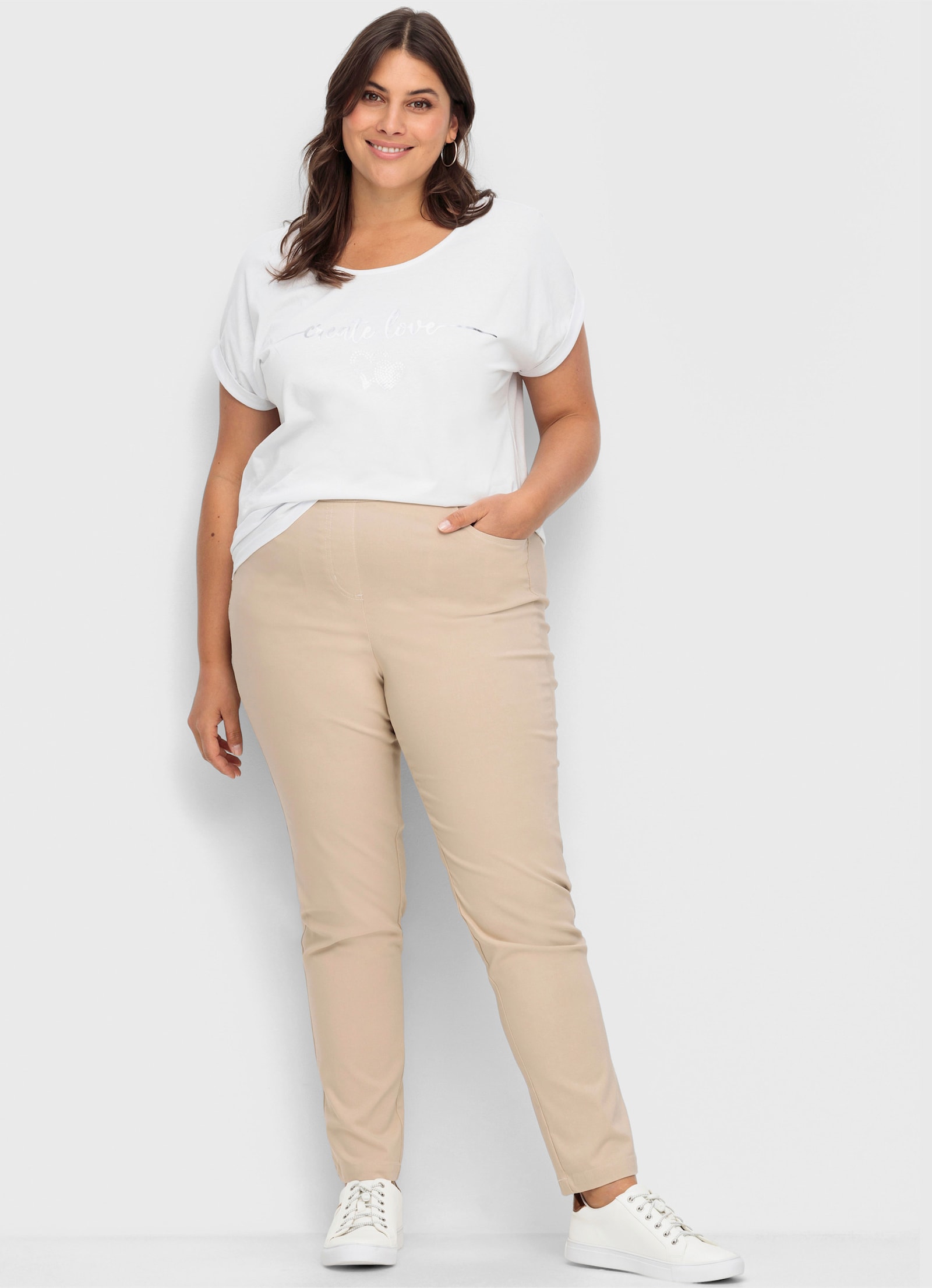 Rundhalsshirt mit Ärmel-Aufschlag - ecru