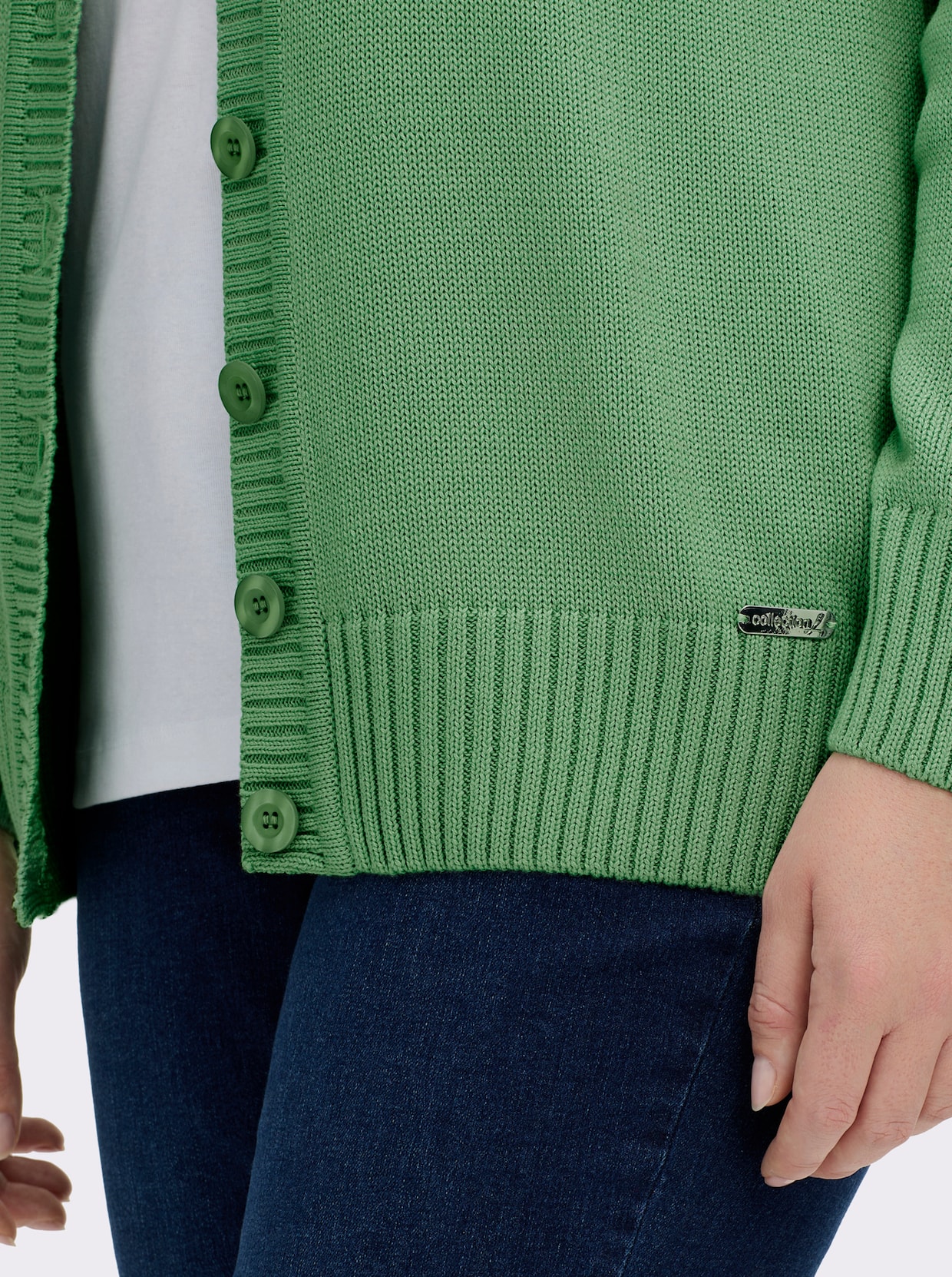 Strickjacke mit farblich abgestimmten Knöpfen - apfel