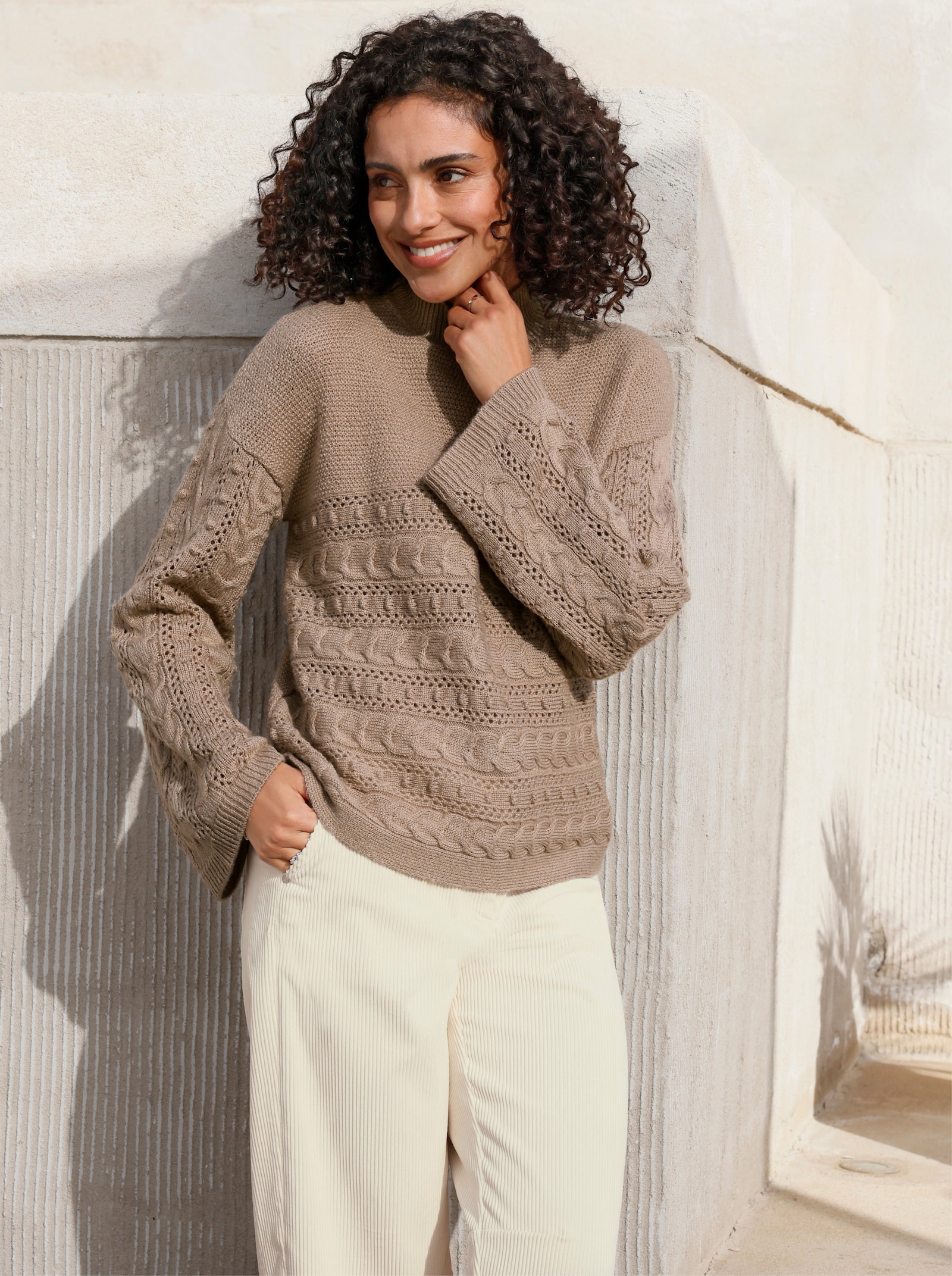 Stehkragenpullover mit weiten Ärmeln - sesam-meliert