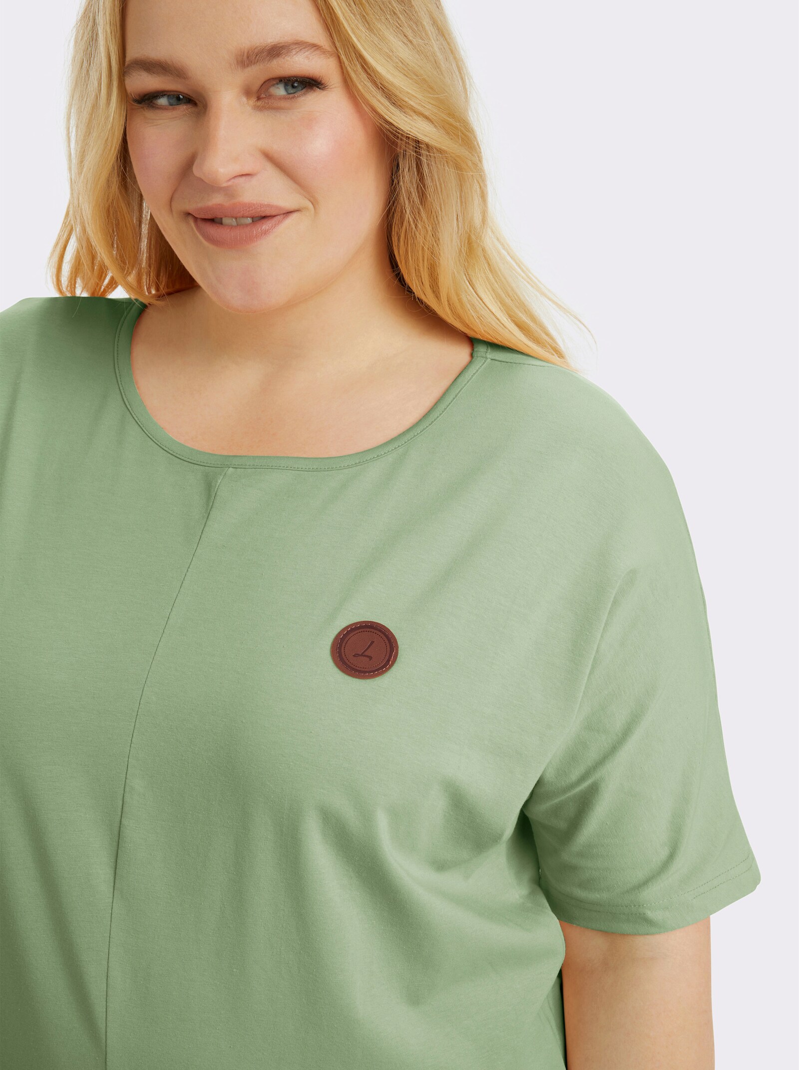 Kurzarmshirt mit Fledermausärmeln - eucalyptus