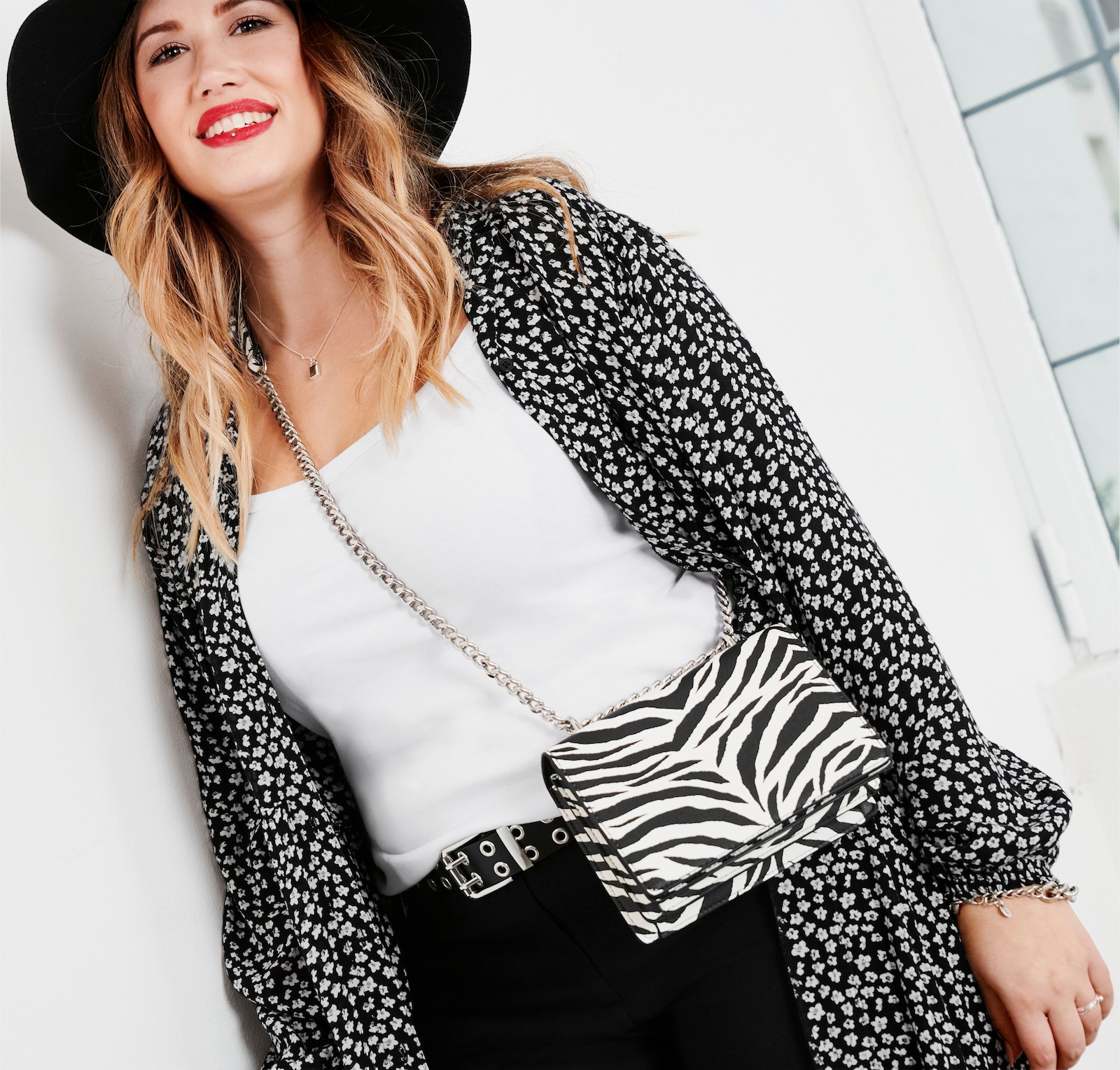 sheego Spaghettitop in Rippqualität - weiß