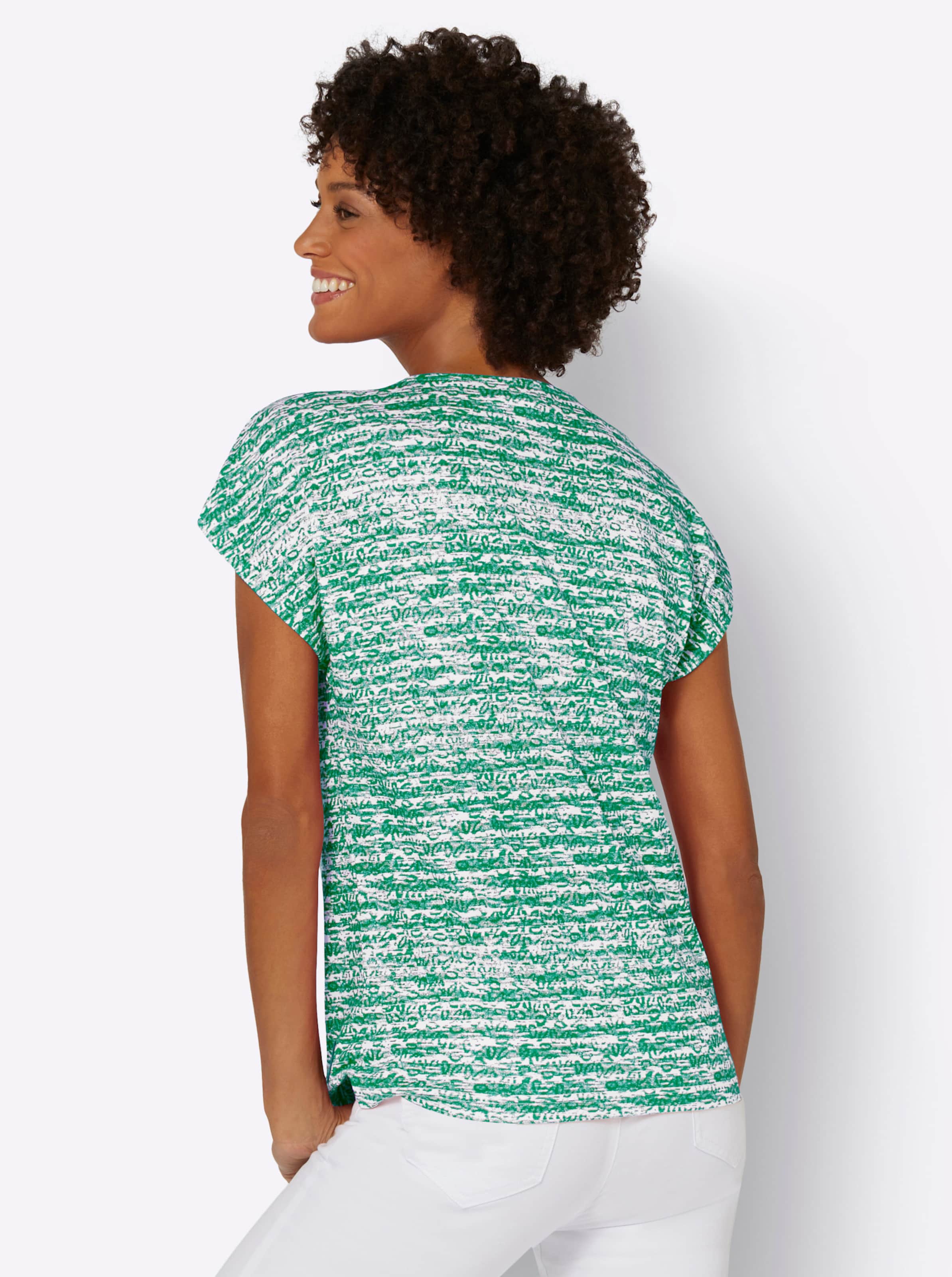 LS Run günstig Kaufen-Shirt in grün-ecru-geringelt von heine. Shirt in grün-ecru-geringelt von heine <![CDATA[Der Druck ist ein echter Hingucker: kombistarkes Shirt aus weicher Qualität. Mit Rundhals-Ausschnitt und lässig überschnittenen Schultern. Unterstützt di