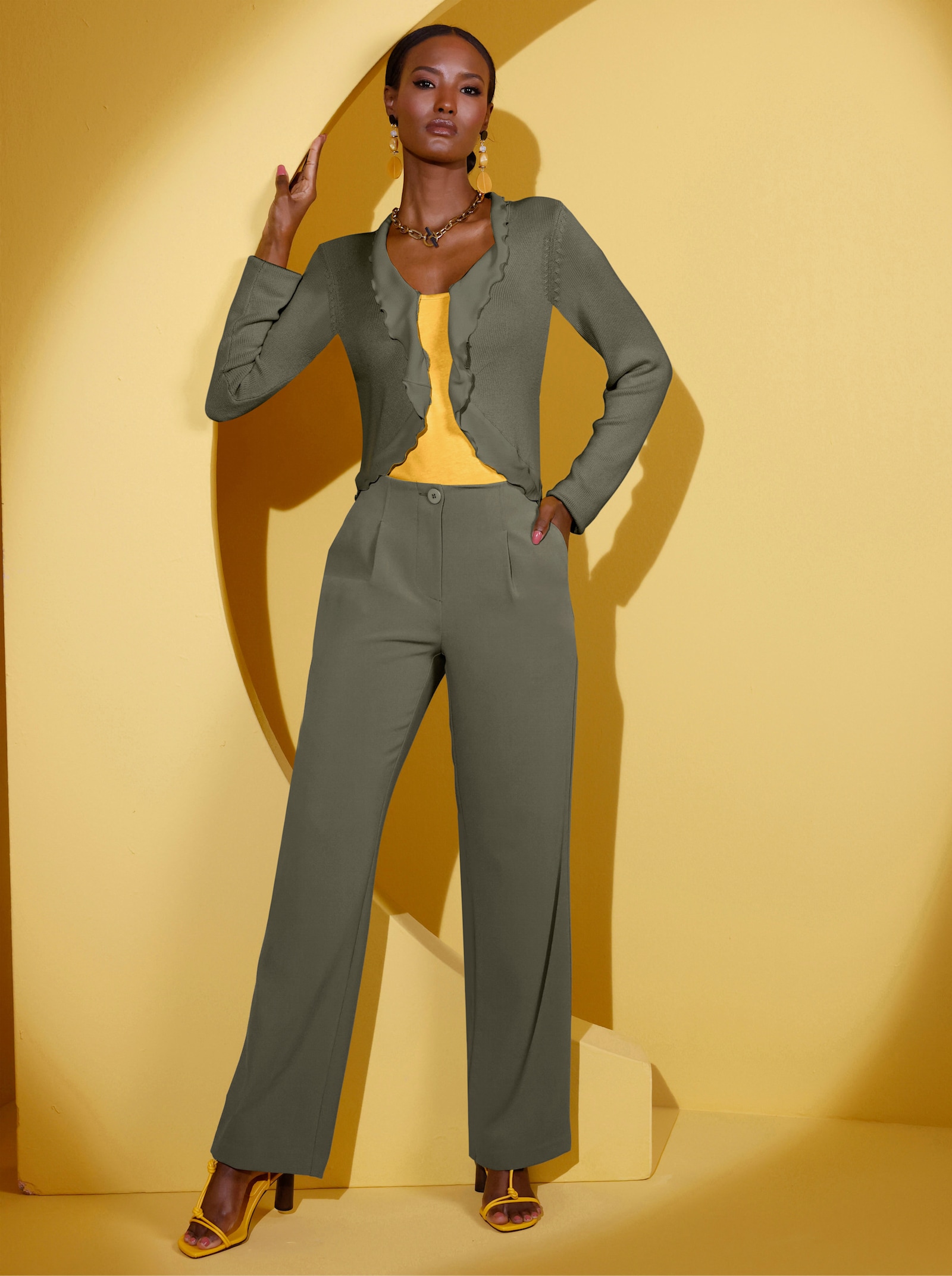 Bolero in Strick-Qualität - khaki