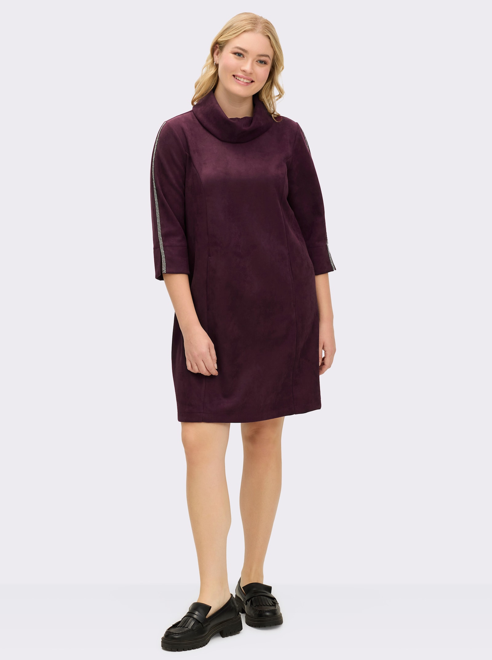 sheego A-Linien-Kleid in Veloursleder-Optik - burgund