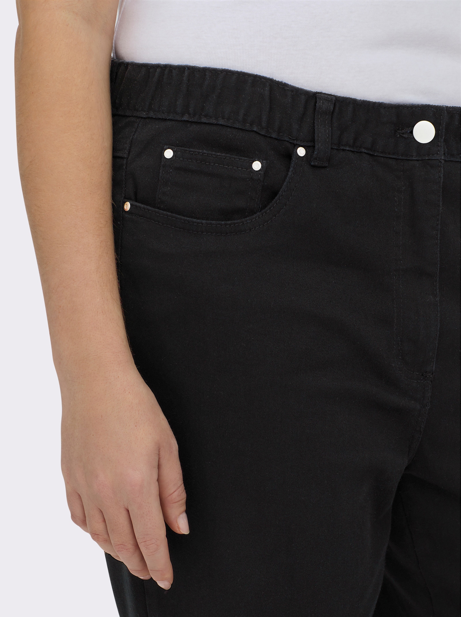 5-Pocket-Jeans mit innenliegendem Dehnbund - schwarz