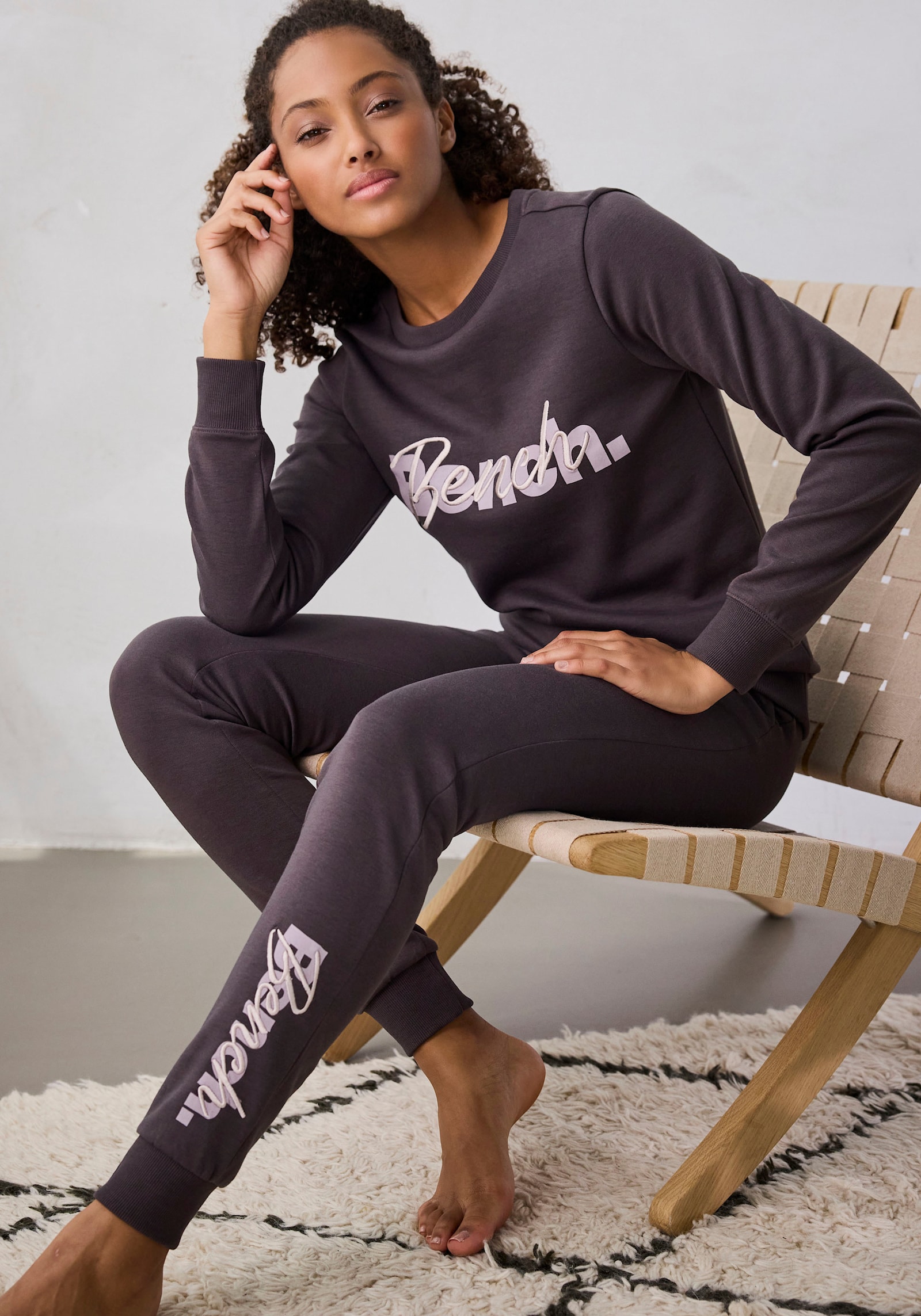 Bench. Loungewear Sweatshirt - stone