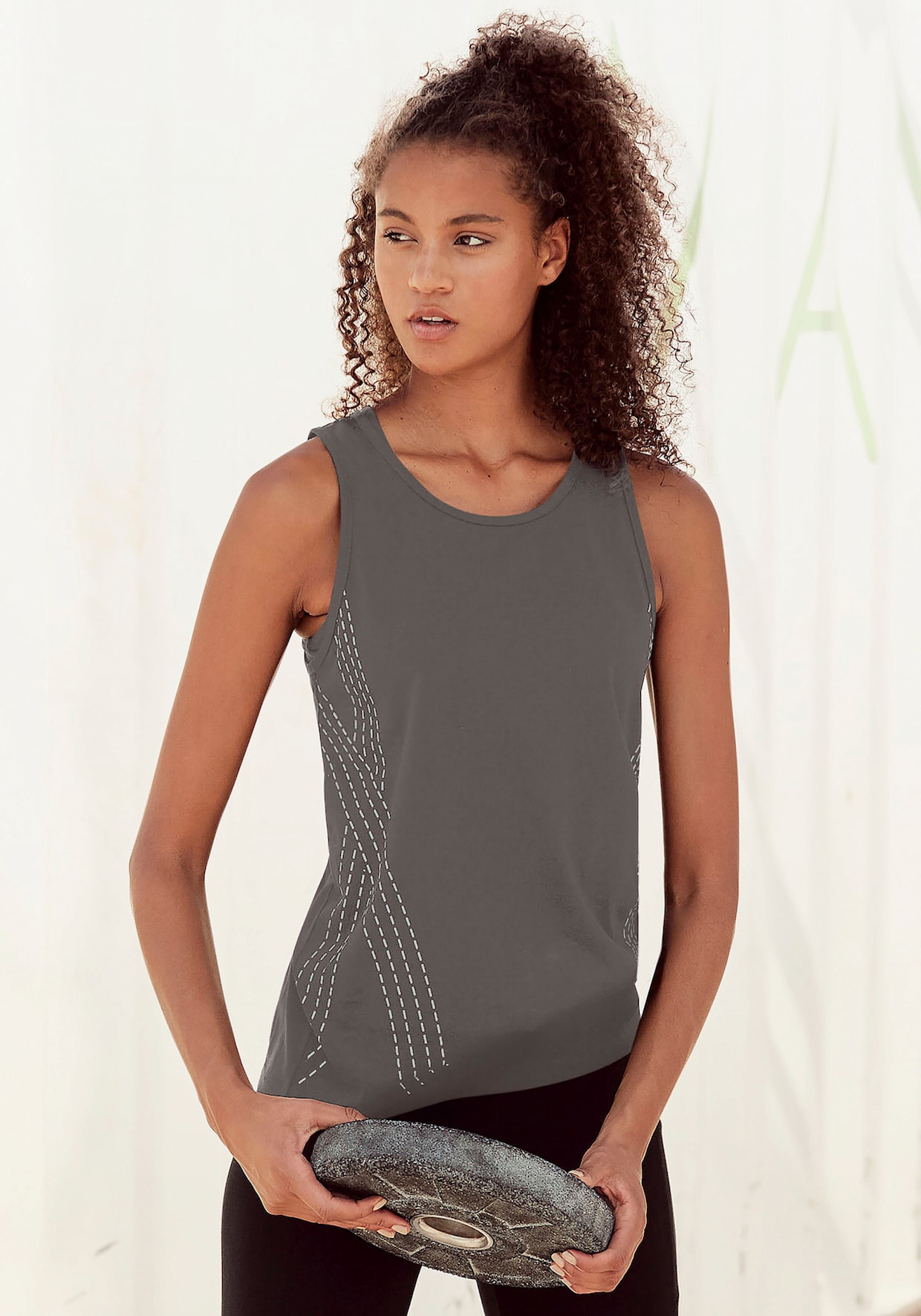 LASCANA ACTIVE Funktionsshirt - taupe