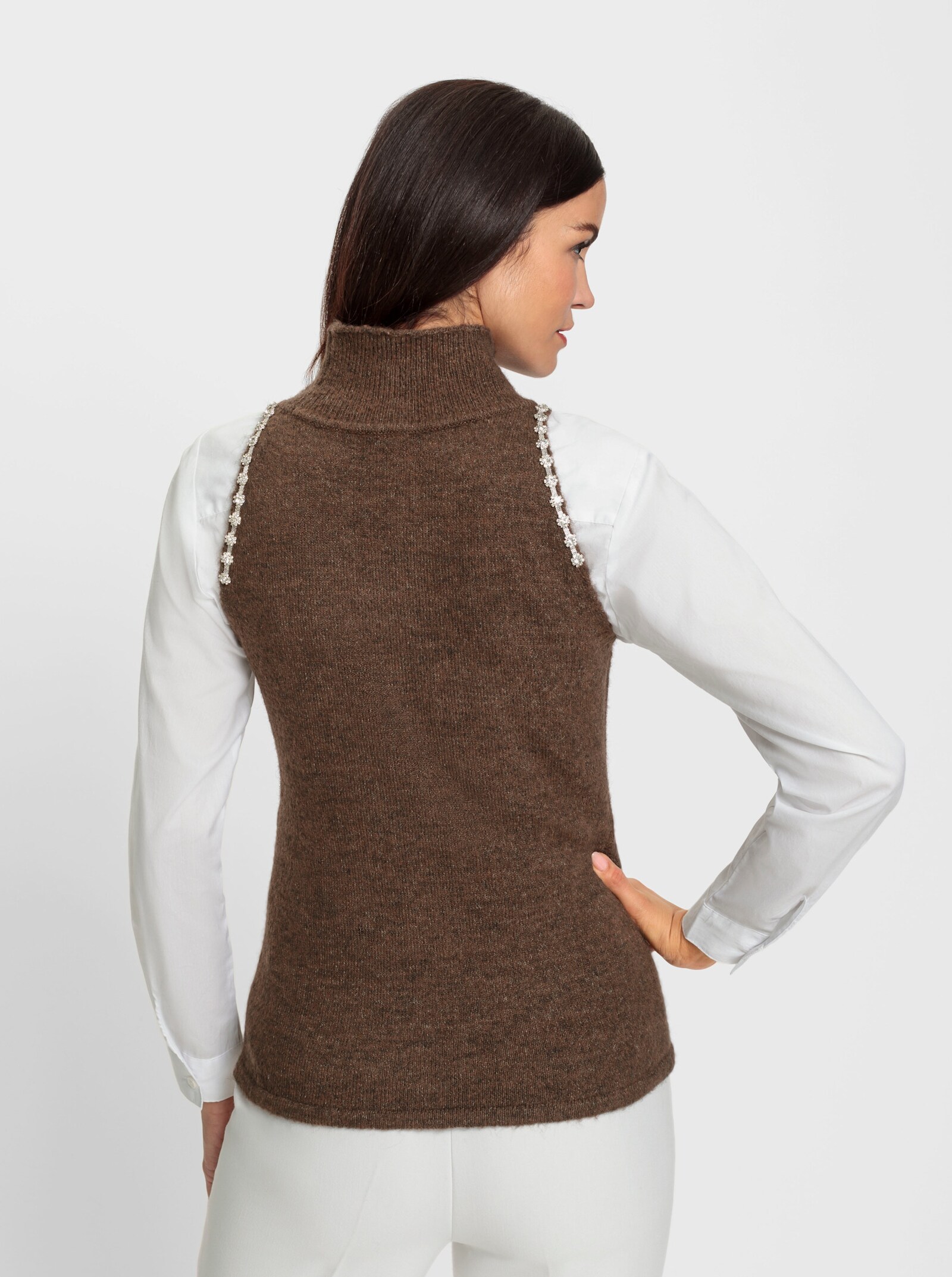 heine Stricktop mit Schmucksteinchen - braun