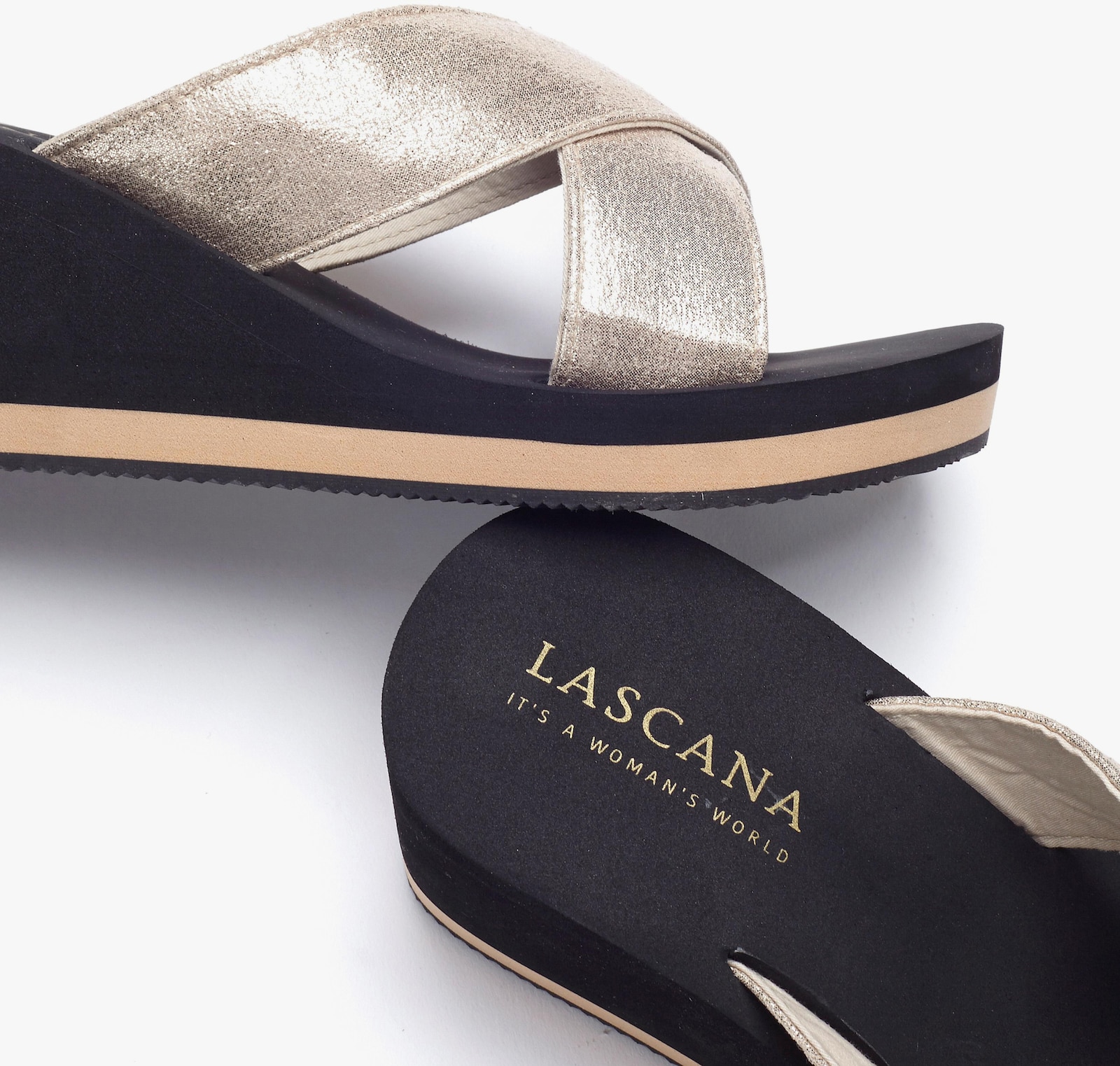 LASCANA Badepantolette - schwarz-goldfarben