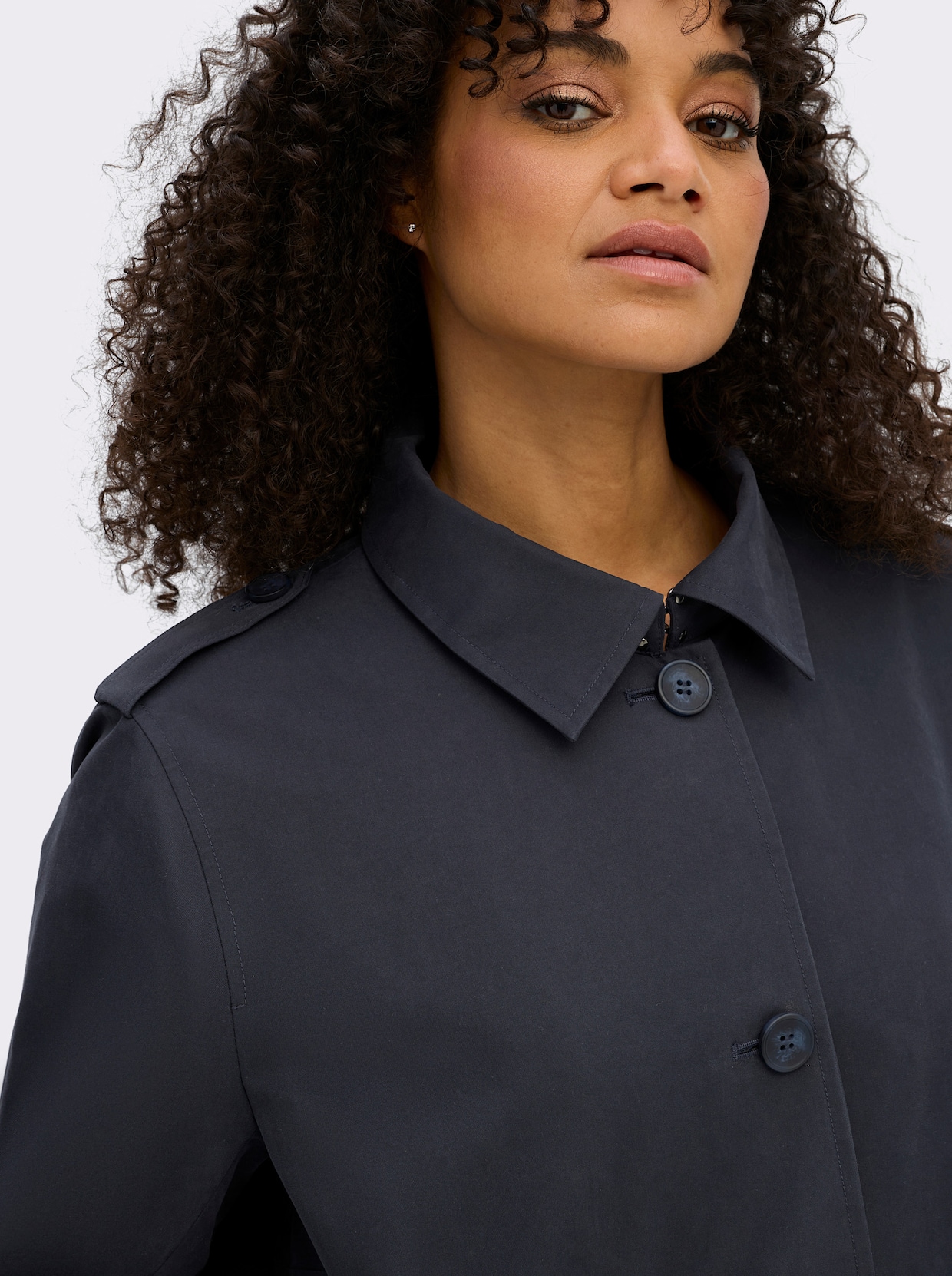 sheego Blouson mit Schulterklappen - tiefblau