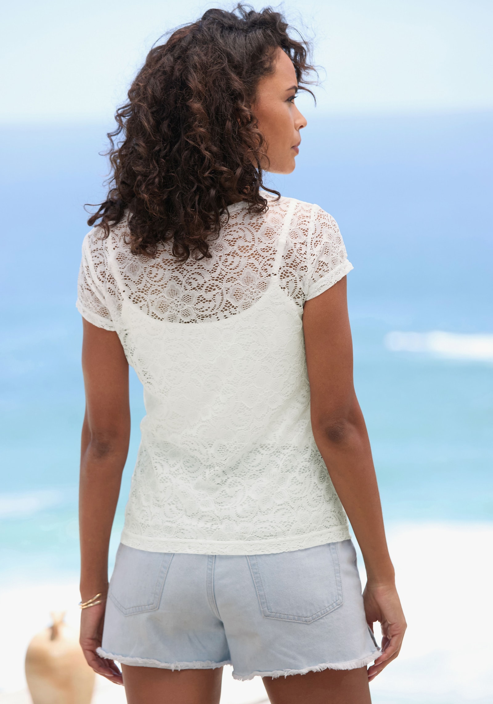 LASCANA Spitzenshirt - weiß