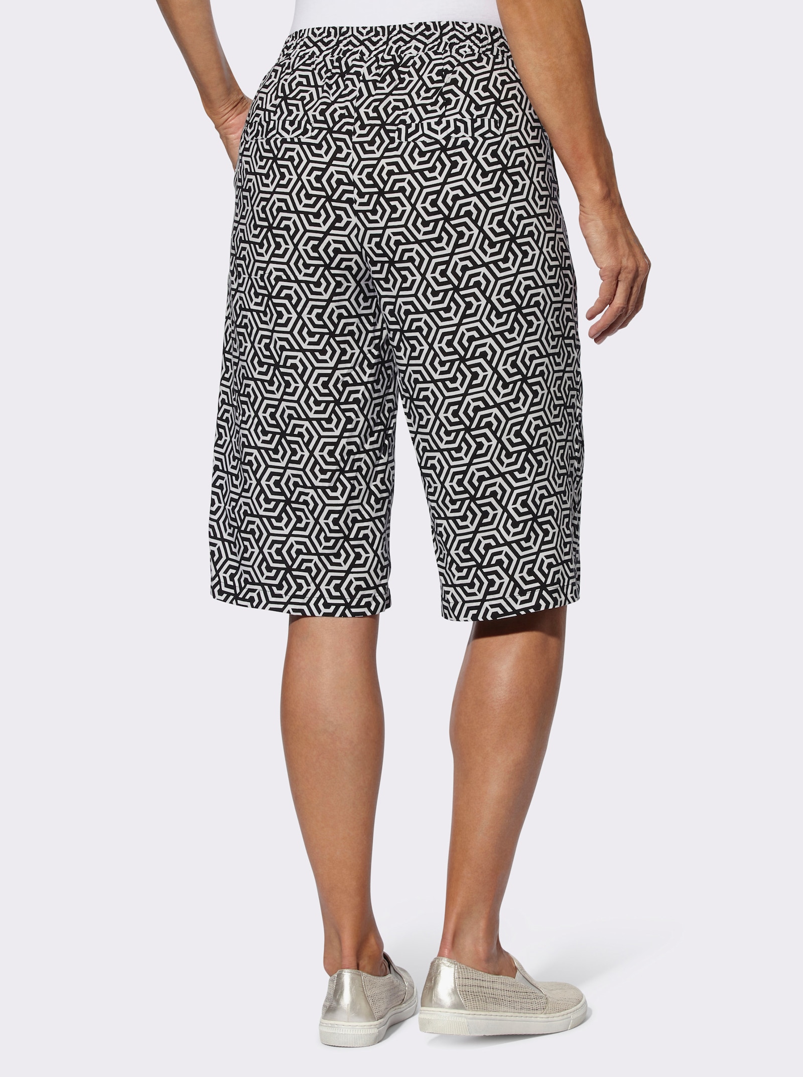 Bermudas mit regulierbarem Rundum-Dehnbund - weiss-schwarz-bedruckt