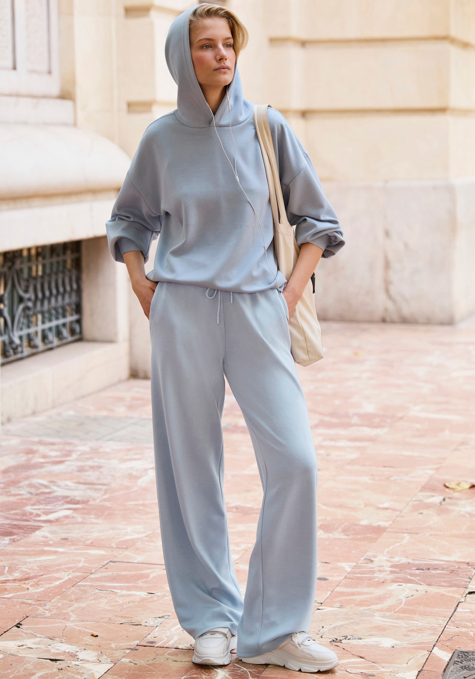 Copenhagen Studios Kapuzenpullover - hellblau