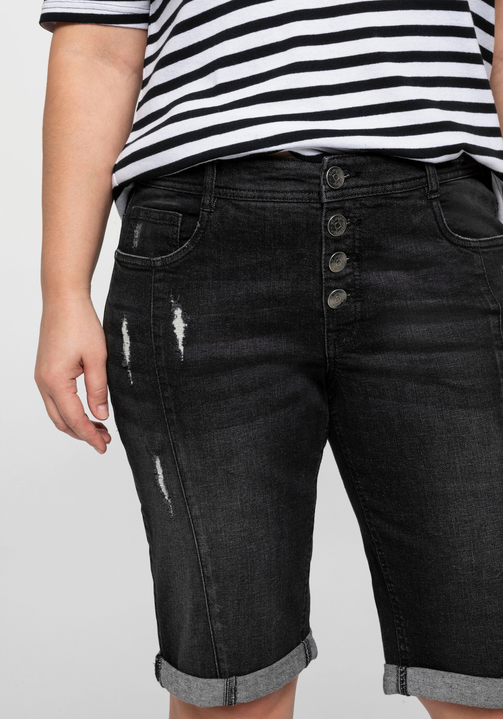 sheego Jeansbermudas mit Destroyed-Effekten - black used denim