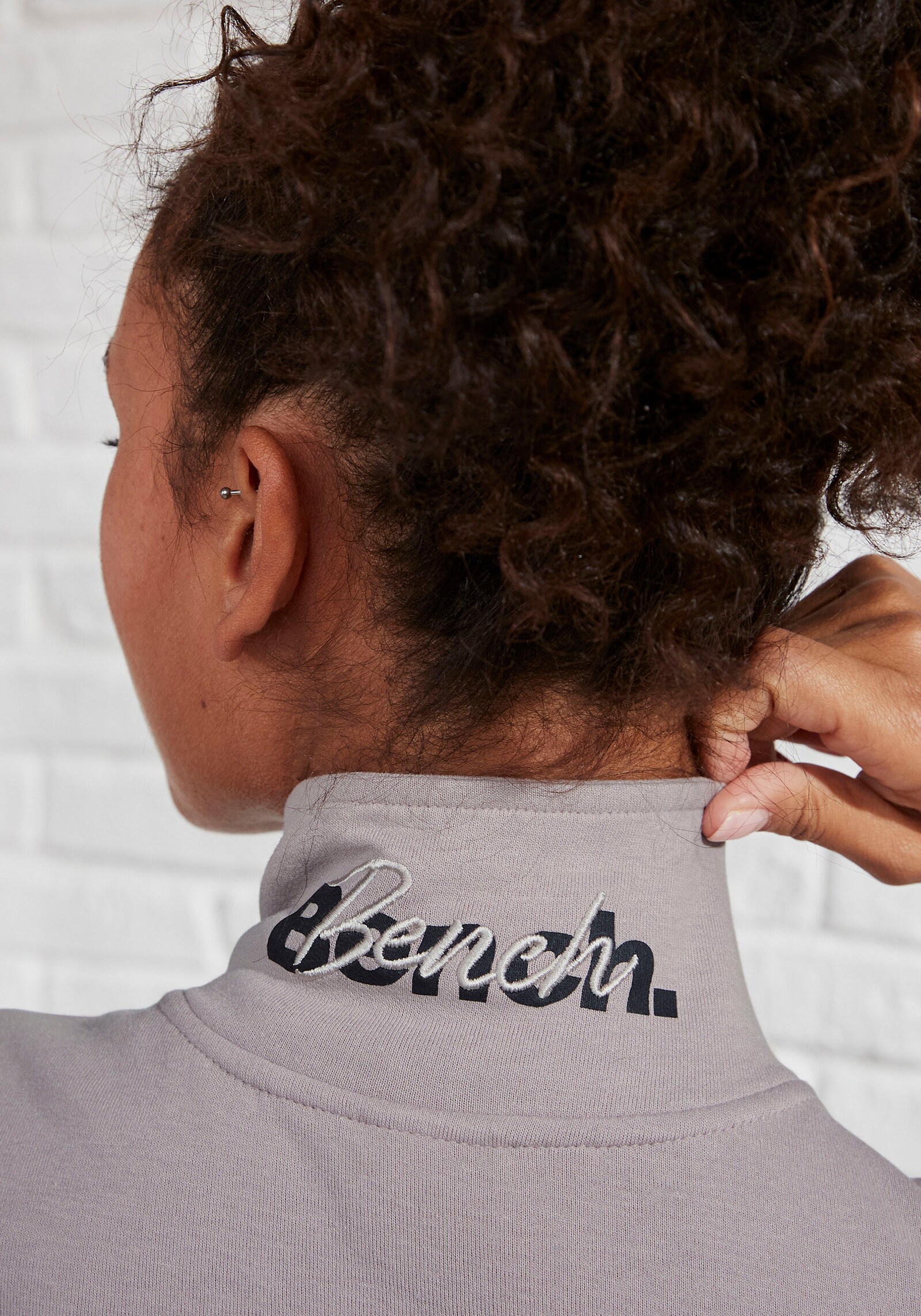 Bench. Loungewear Sweatjacke - rauchrosa