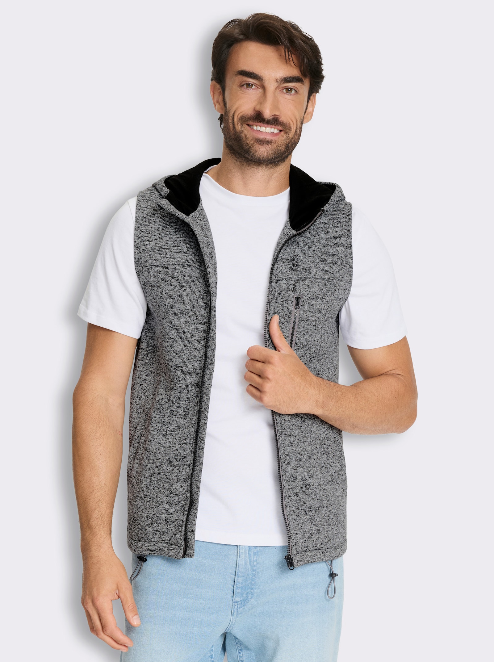 Strickfleecejacke ohne Ärmel - schwarz-meliert
