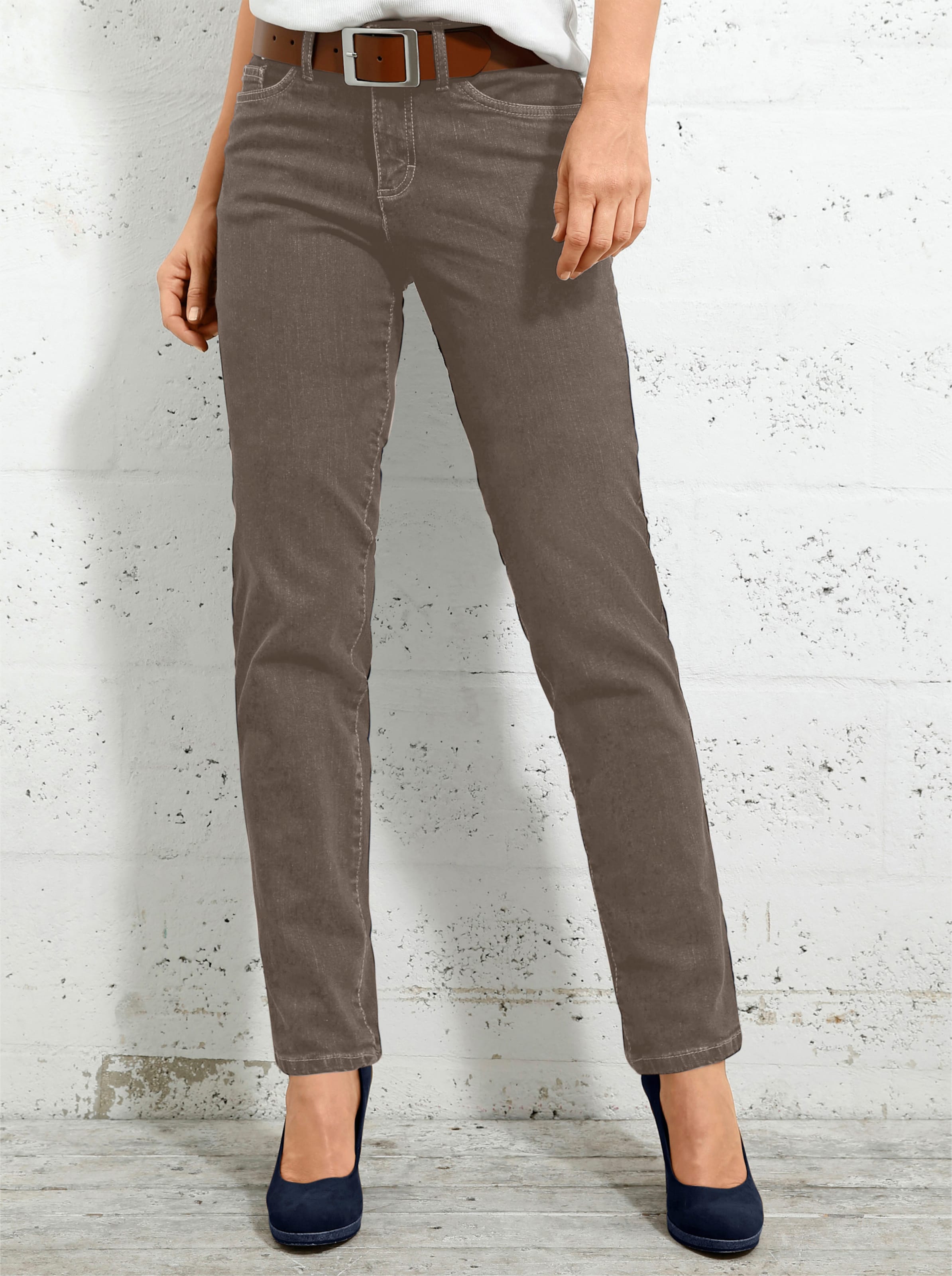 Witt Damen 5-Pocket-Jeans mit bestickten Gesäßtaschen, taupe