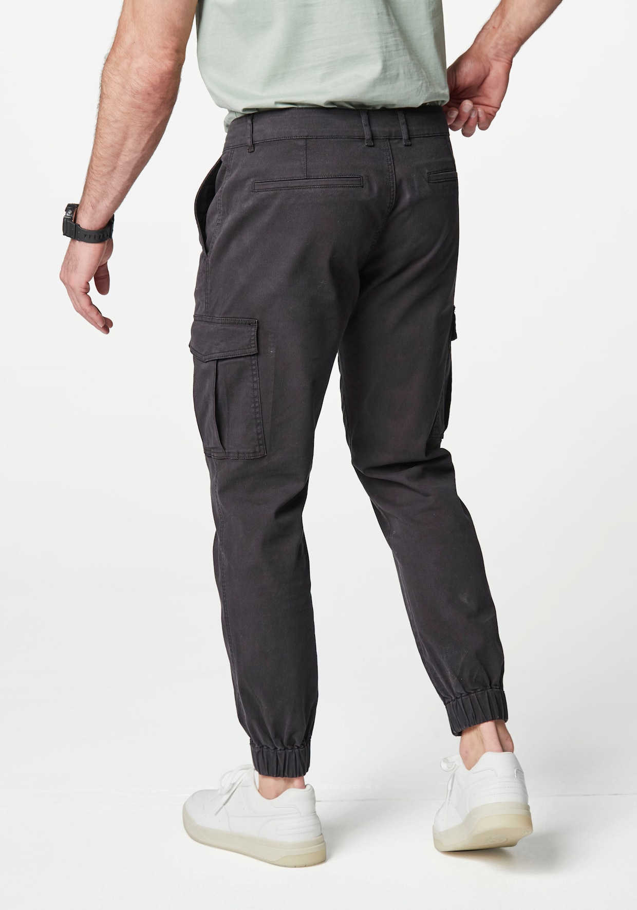 AUTHENTIC LE JOGGER cargobroek - zwart