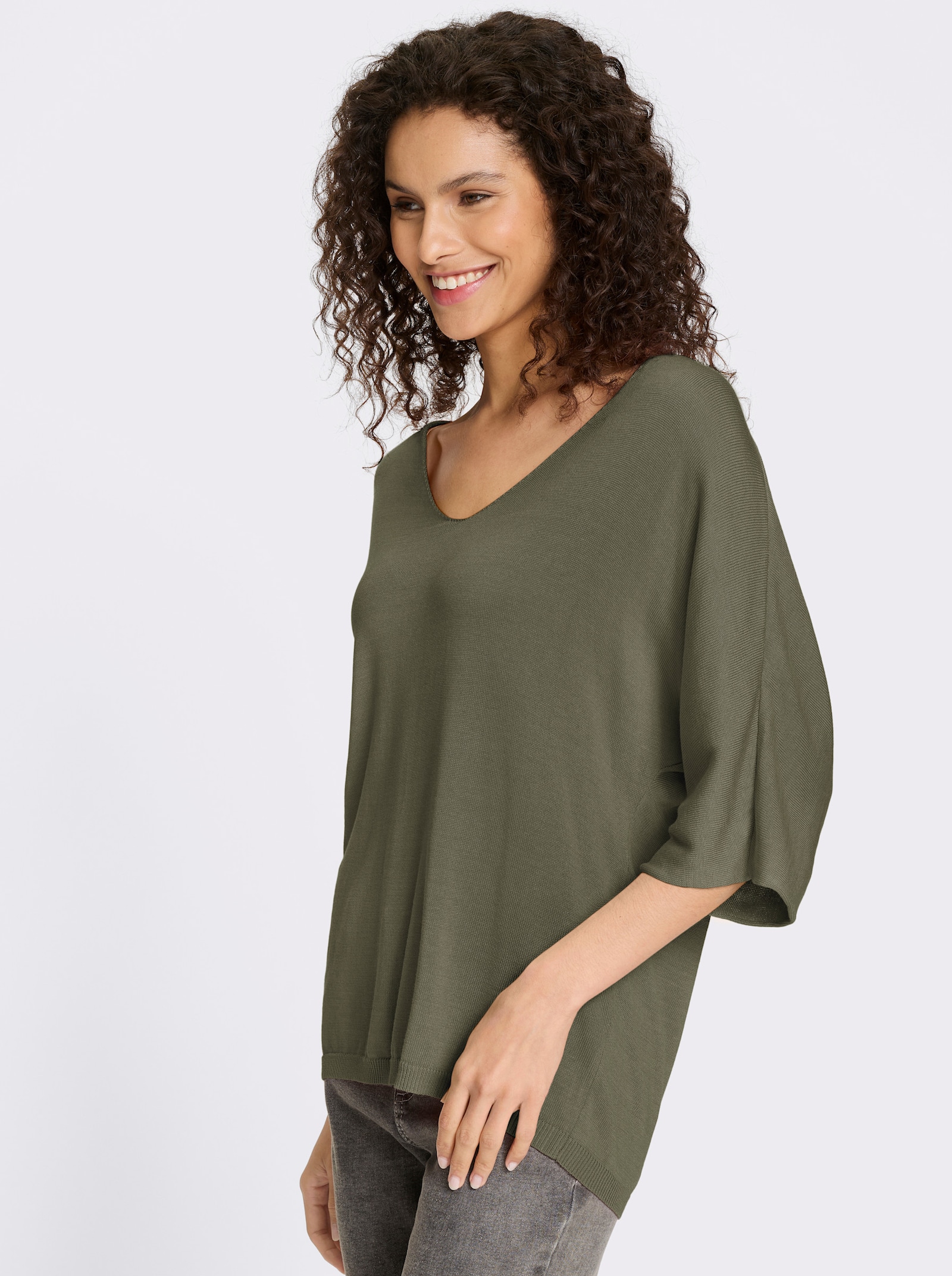 heine Feinstrickpullover mit grossem V-Ausschnitt - khaki