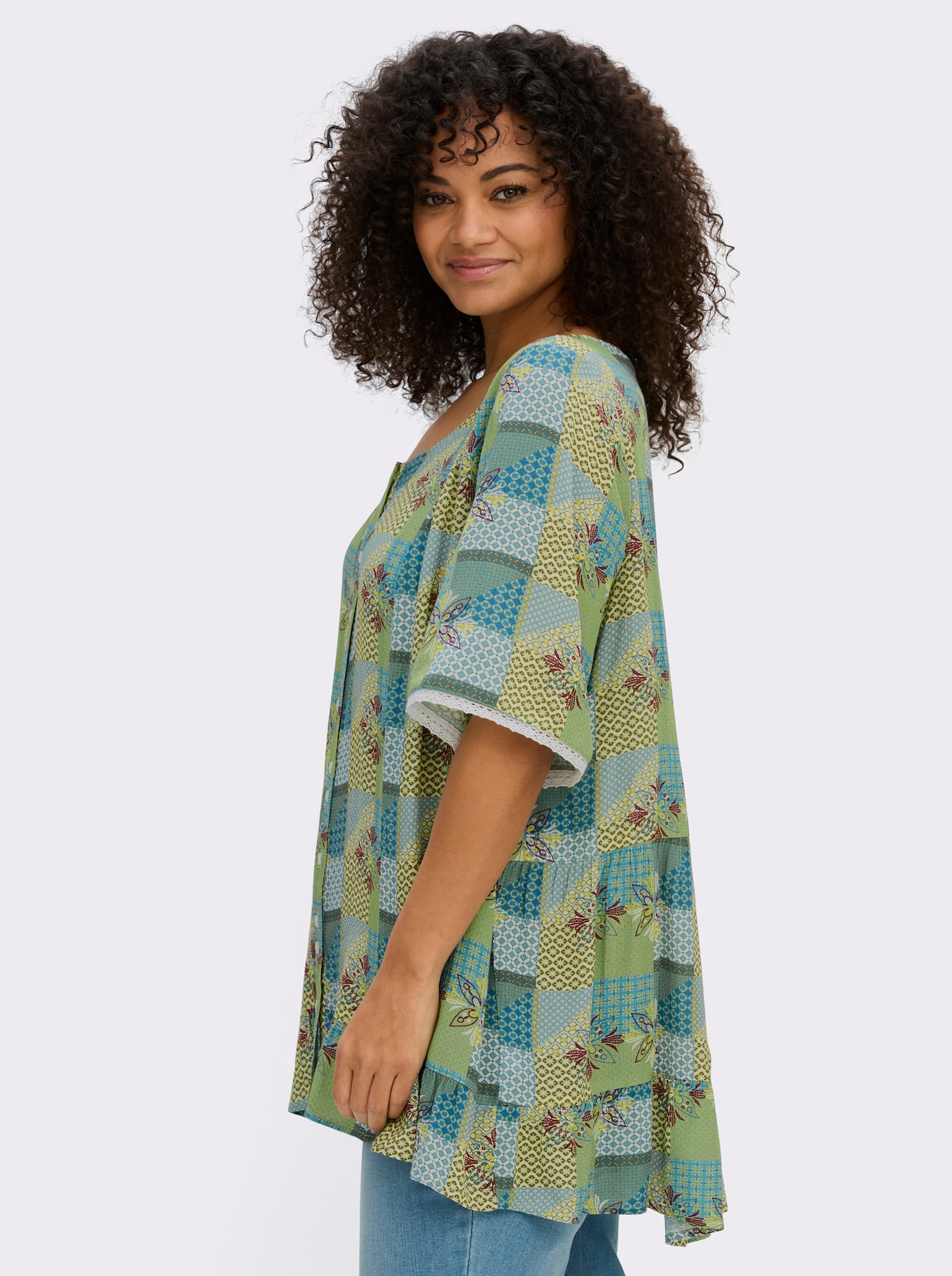 sheego Tunika mit Knopfleiste und Alloverdruck - ecru-pistazie-bedruckt