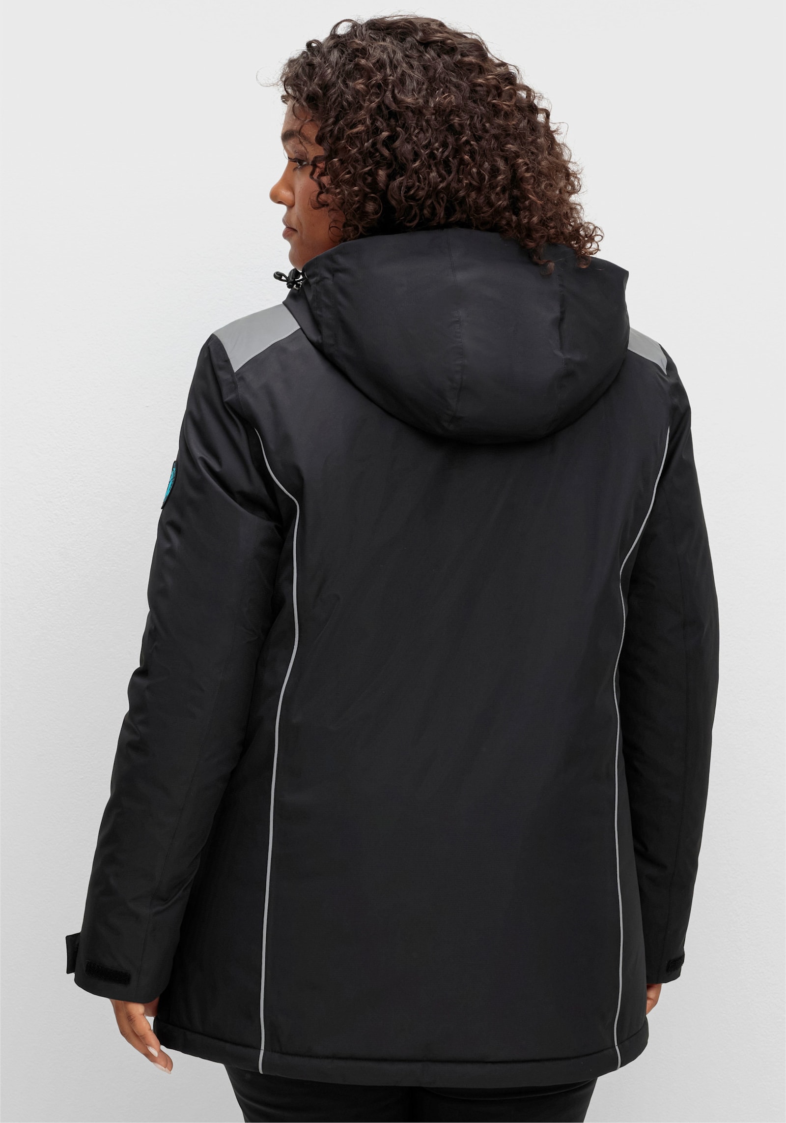 sheego Skijacke mit abzippbarer Kapuze - schwarz