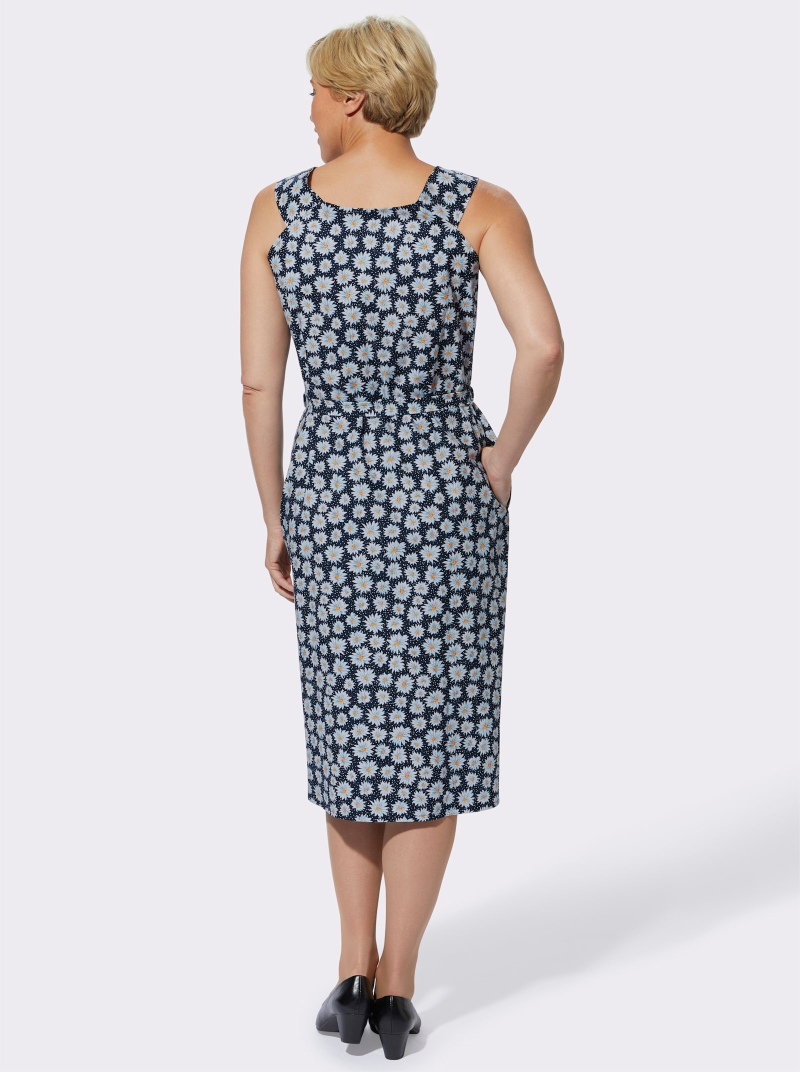 Jurkschort met naadzak - marine gebloemd