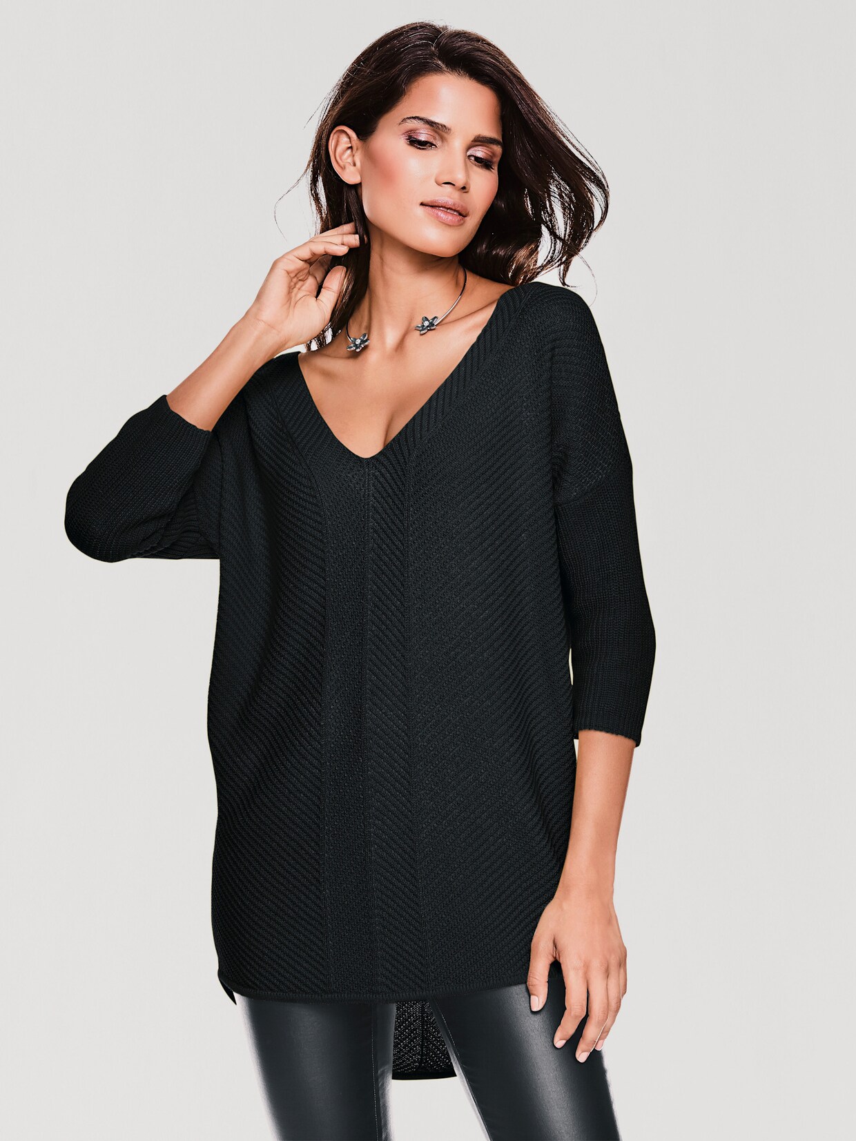 heine V-Pullover - schwarz